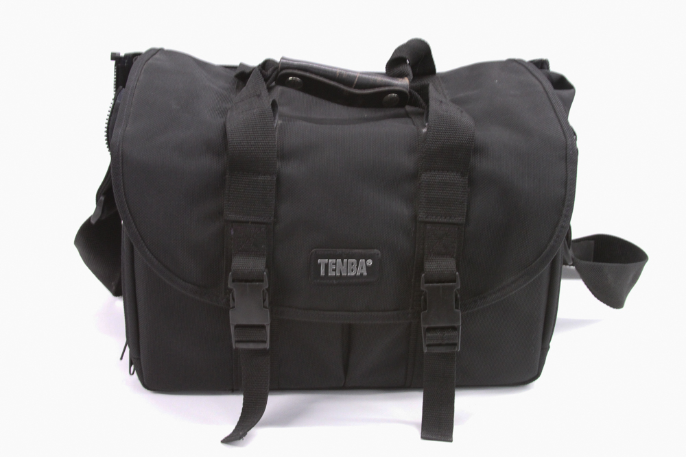 Nikon N8008s Film Camera with Accessories