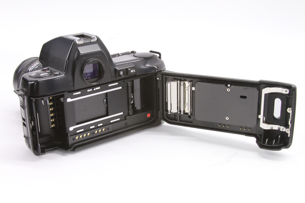 Nikon N8008s Film Camera with Accessories