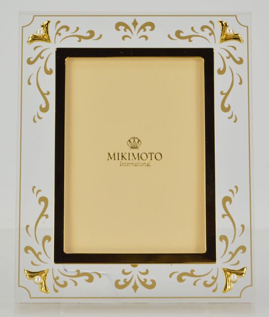 Mikimoto International Clock and Frame Set