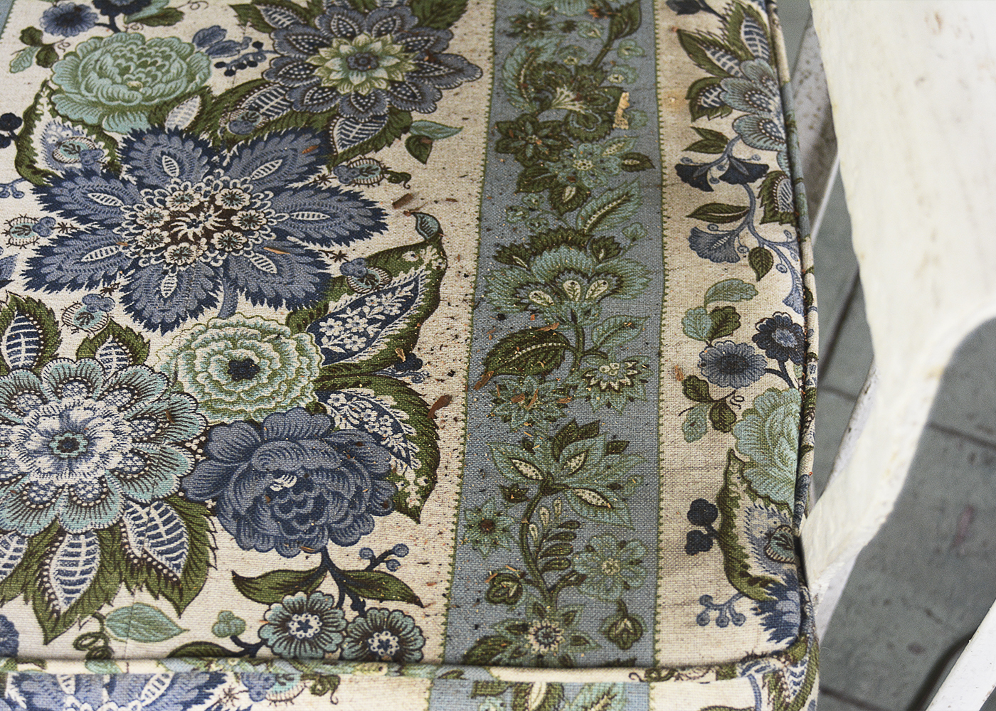 Vintage Metal Patio Sofa Glider