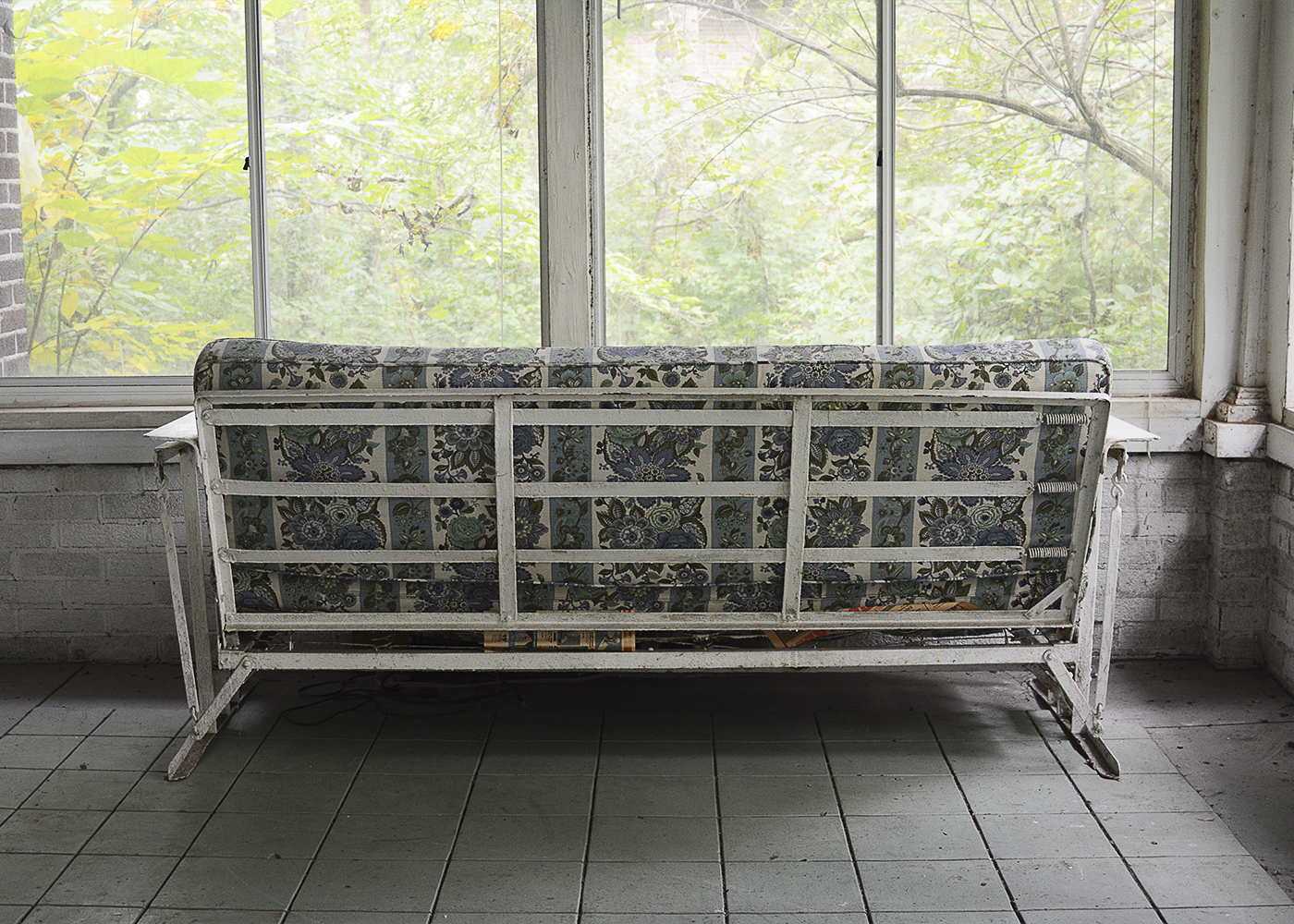 Vintage Metal Patio Sofa Glider