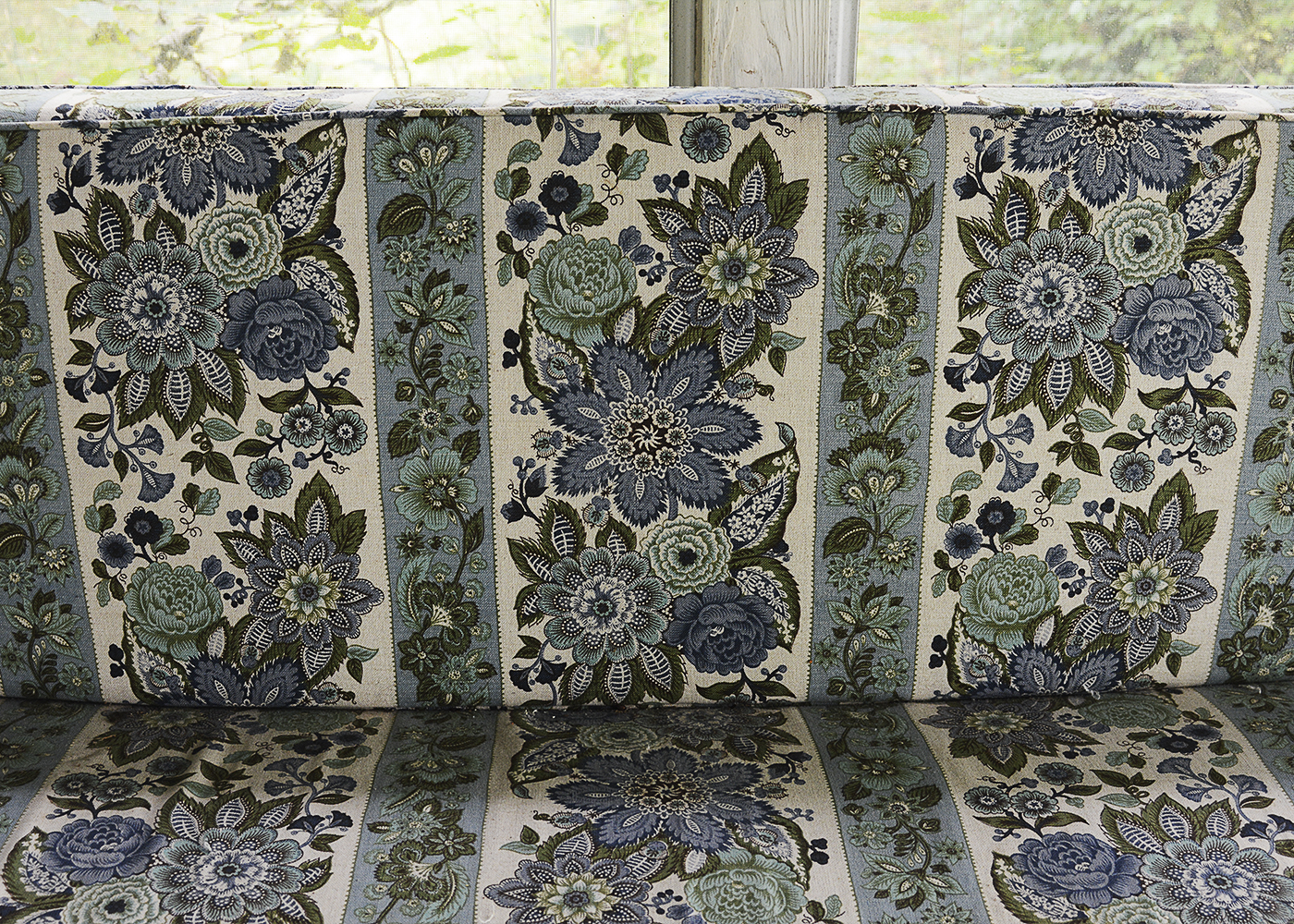 Vintage Metal Patio Sofa Glider