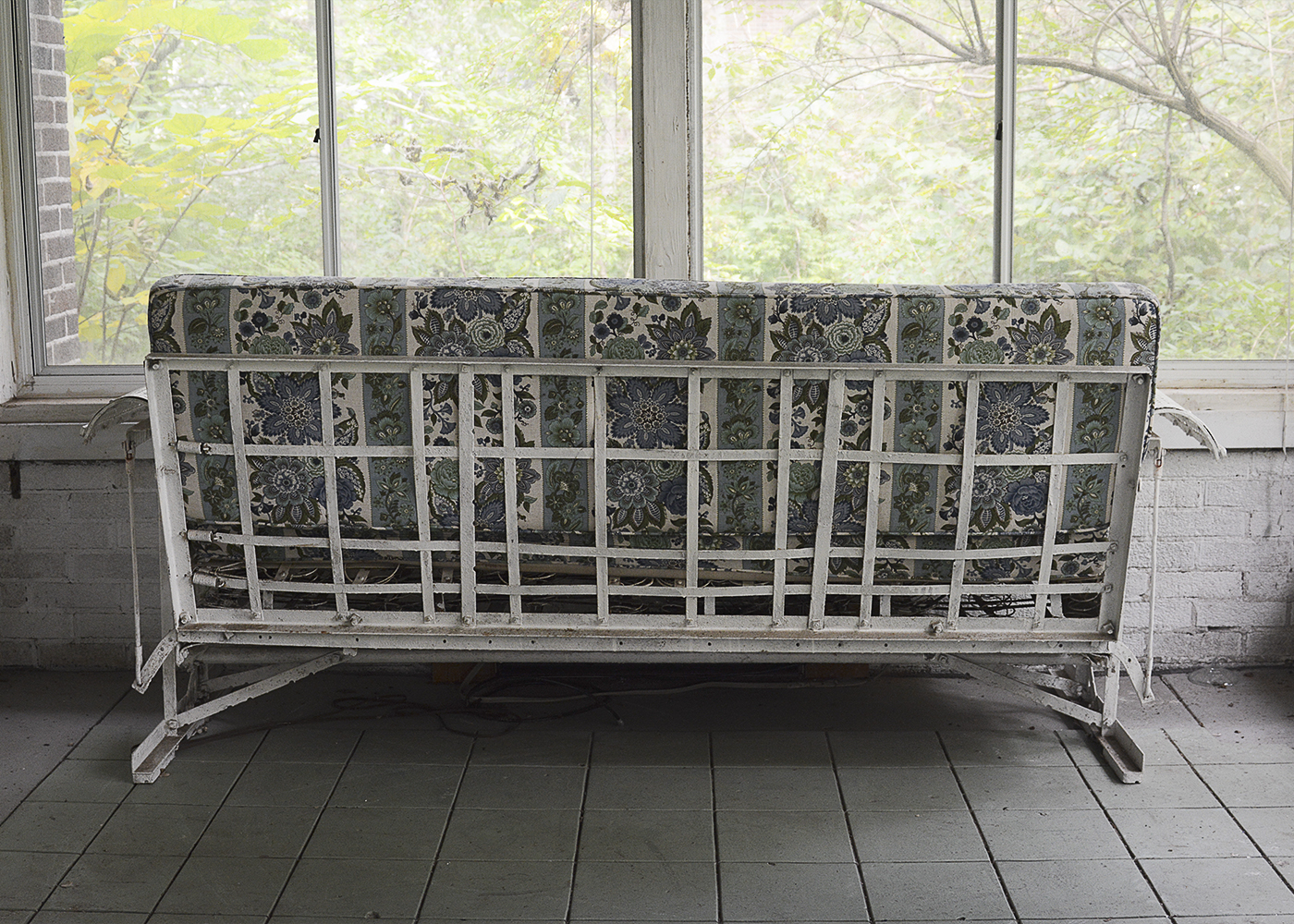 Vintage Metal Patio Sofa Glider