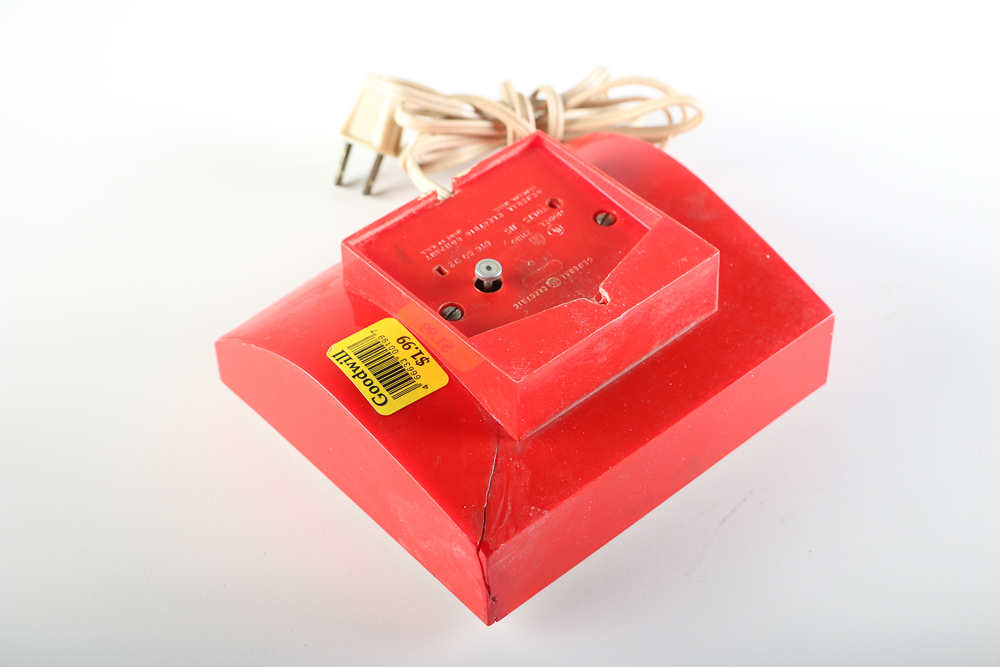 Three Vintage Plug in Clocks