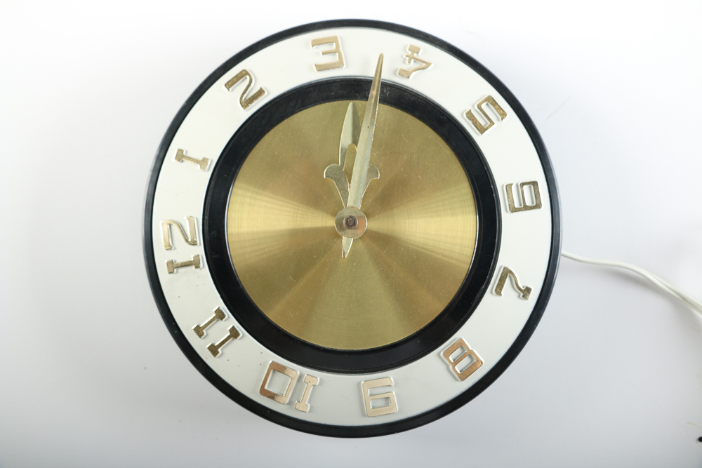 Three Vintage Plug in Clocks