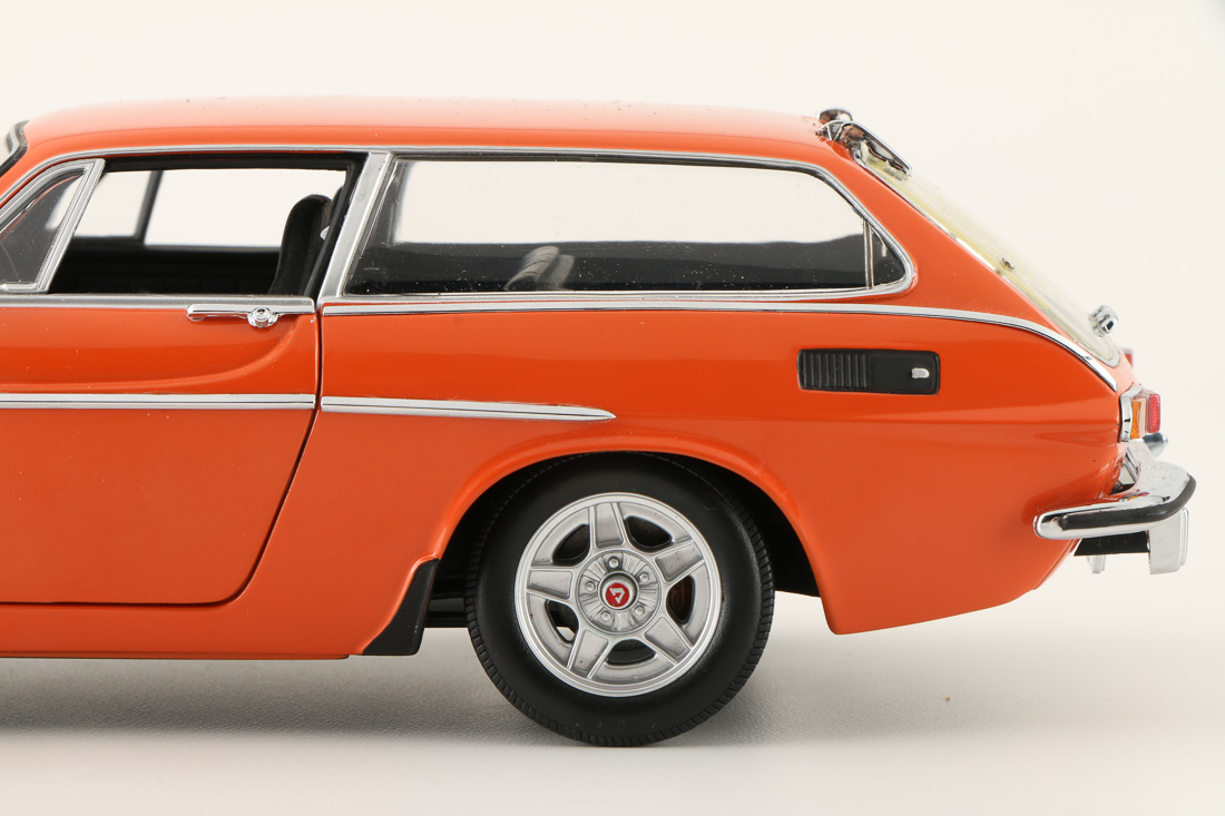 1971 Volvo P1800 ES Die-Cast Replica