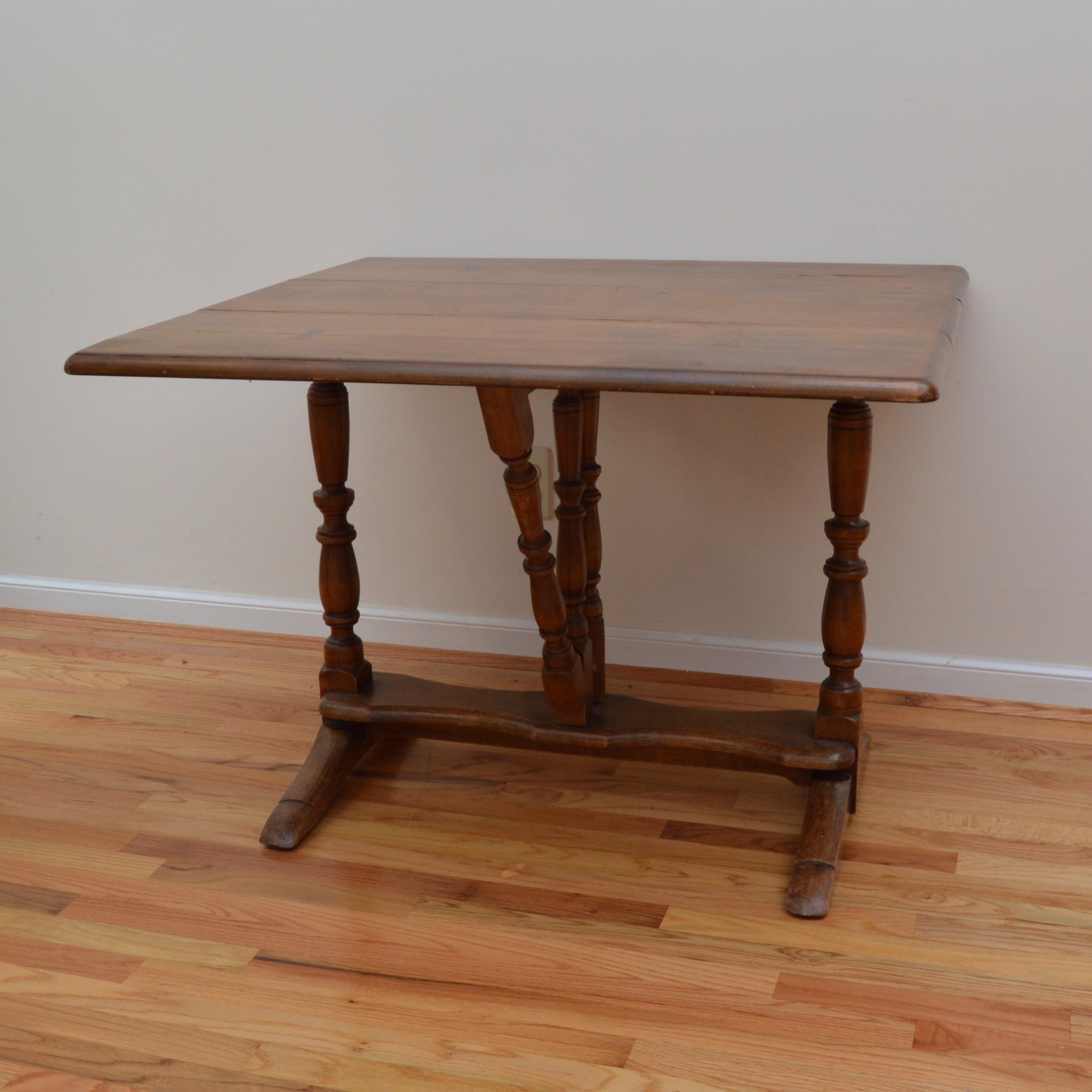 Vintage Wood Folding Leaf Table