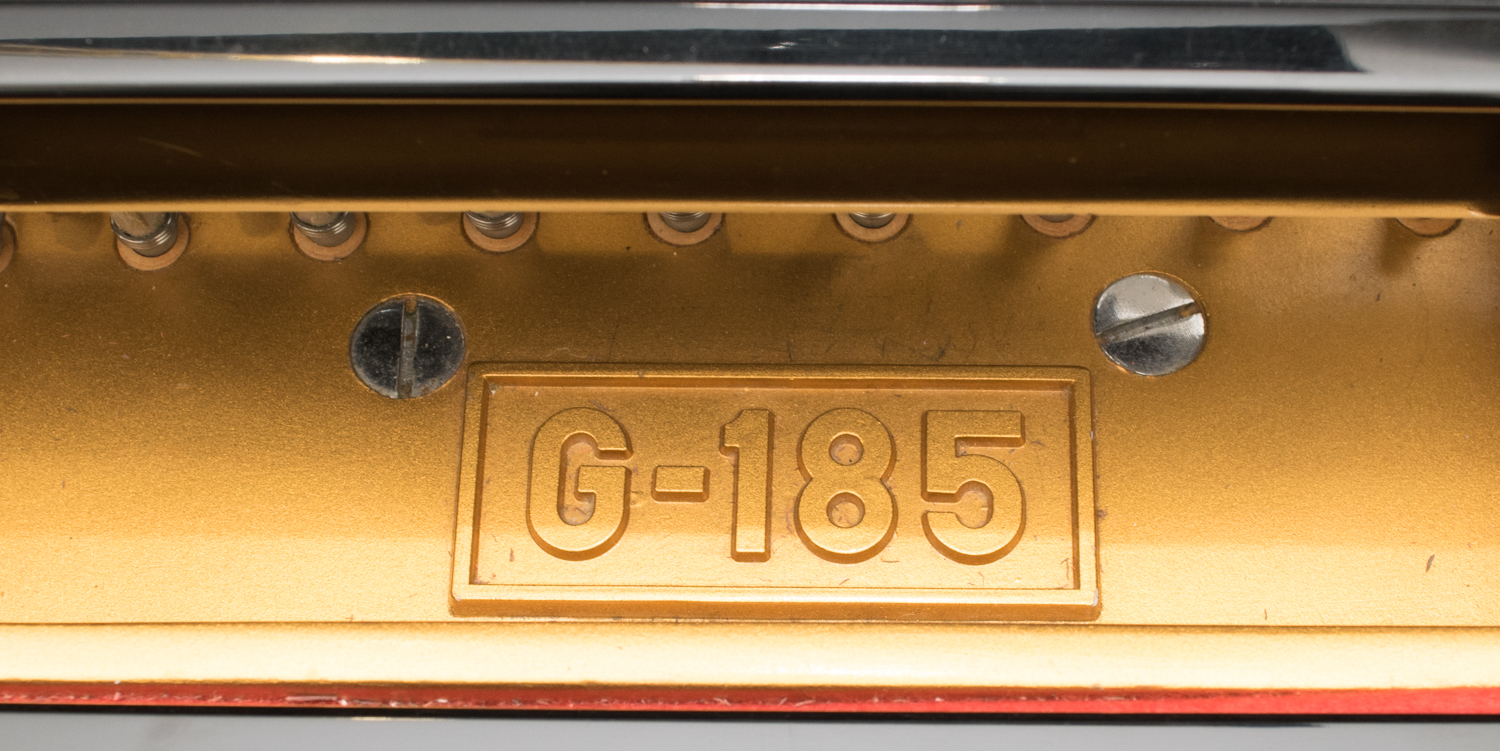 Stunning Young Chang Polished Ebony G-185 Grand Piano