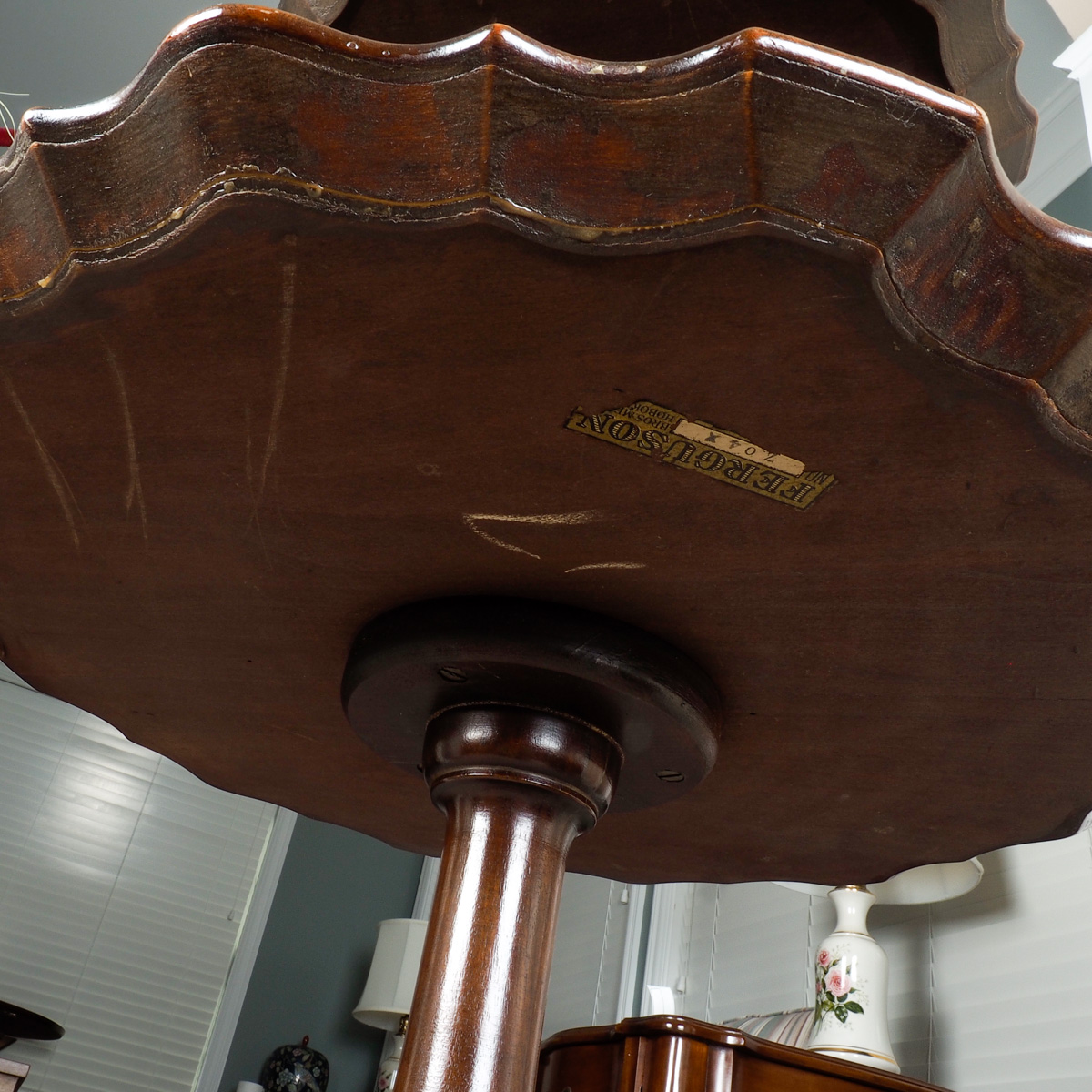 Two Tier Pie Crust Table