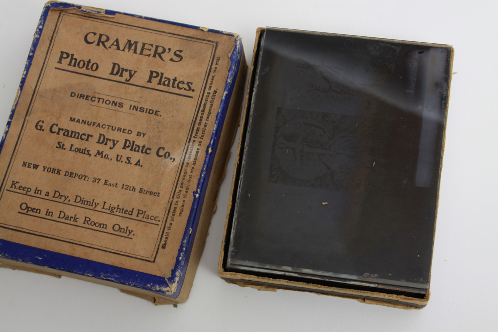 Bausch & Lomb Model C Balopticon Slide Projector With Slides