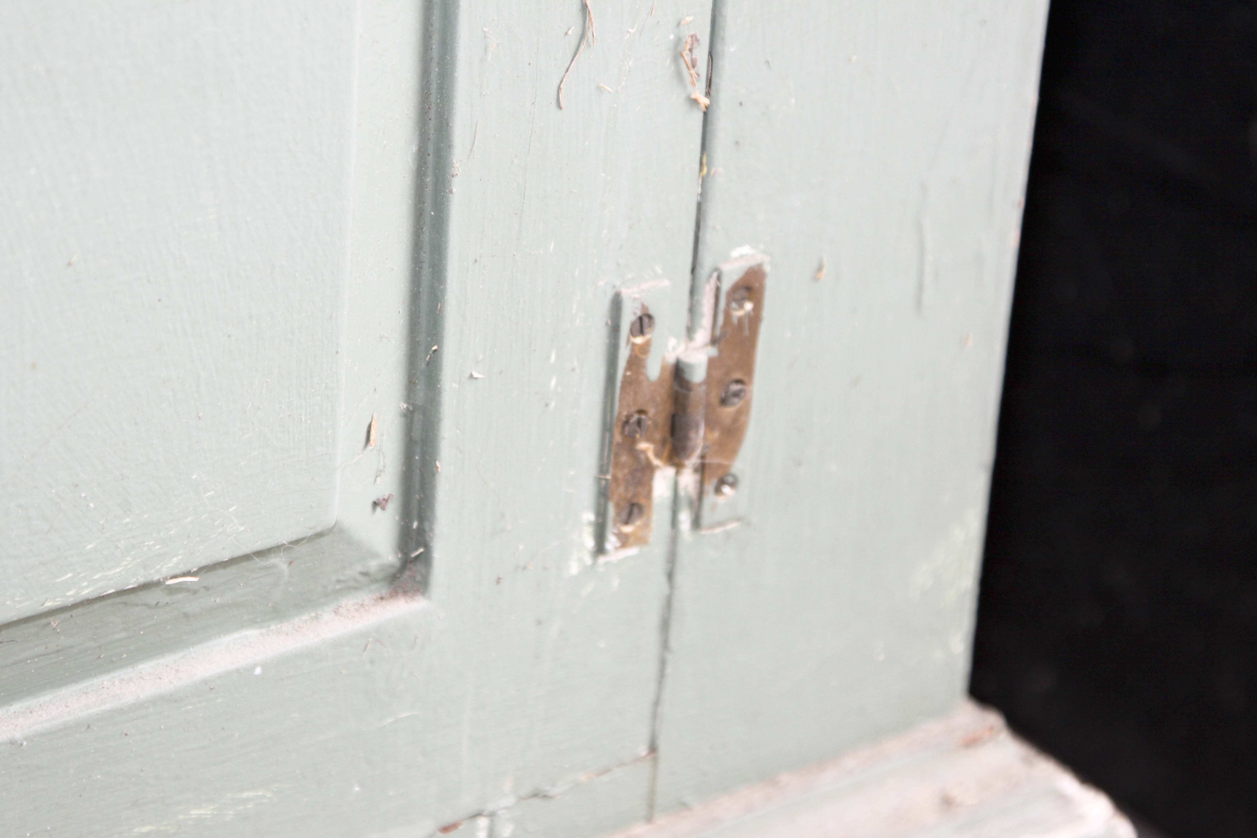 Vintage Chippendale Style Wood Cabinet and Hutch