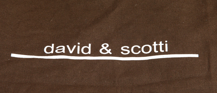 David & Scotti Woven Handbag