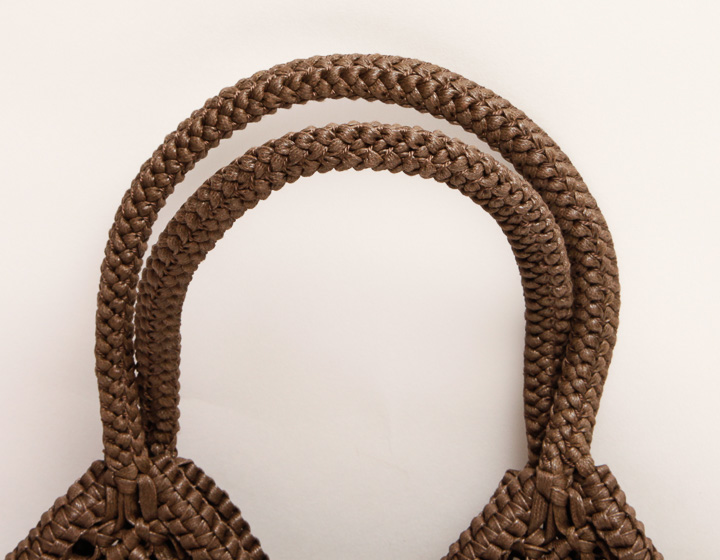 David & Scotti Woven Handbag
