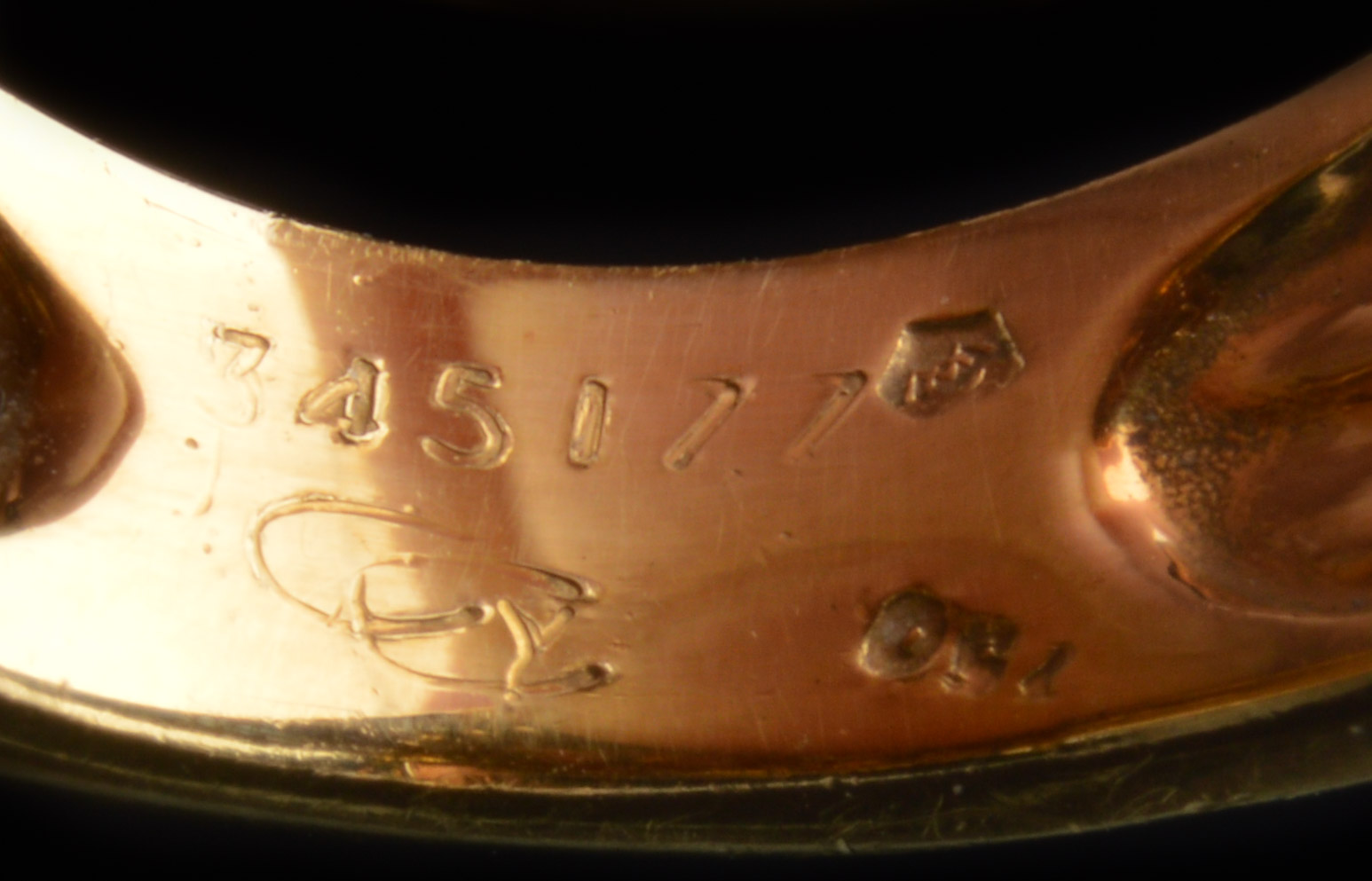 Carrera y Carrera 18K Yellow Gold and Diamond Horse Head Ring