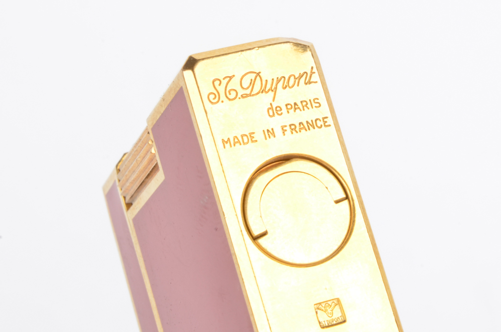 Vintage S. T. Dupont Lighter