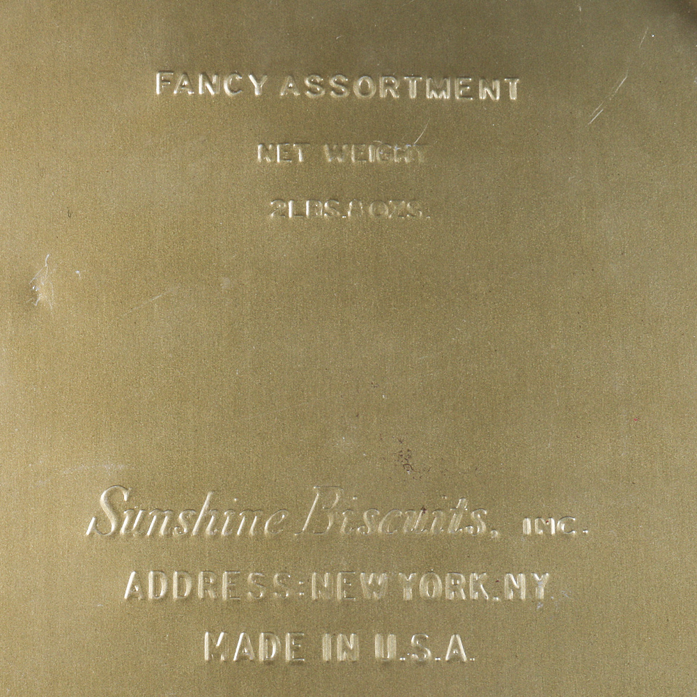 Vintage Picture Frames and Tin