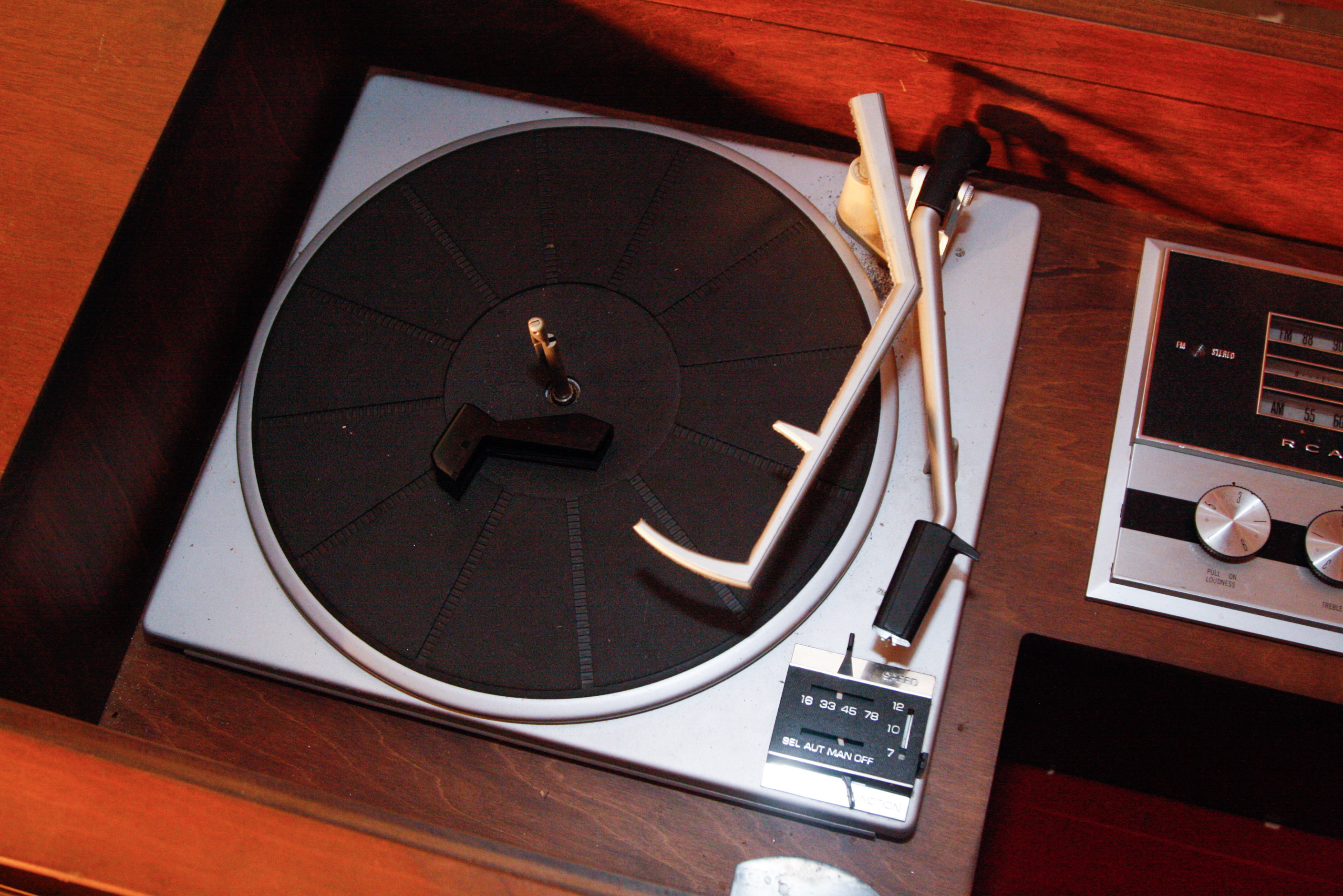 Mid-Century RCA Victor Stereo Console