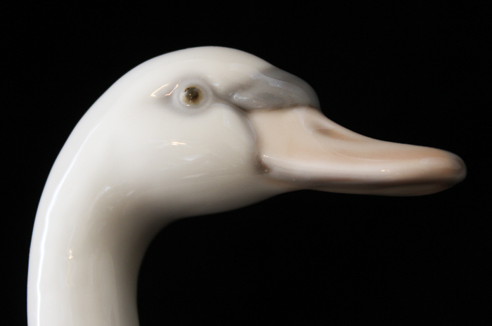 1983 Lladro Swan Figurine