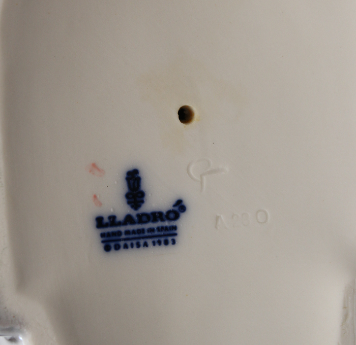 1983 Lladro Swan Figurine