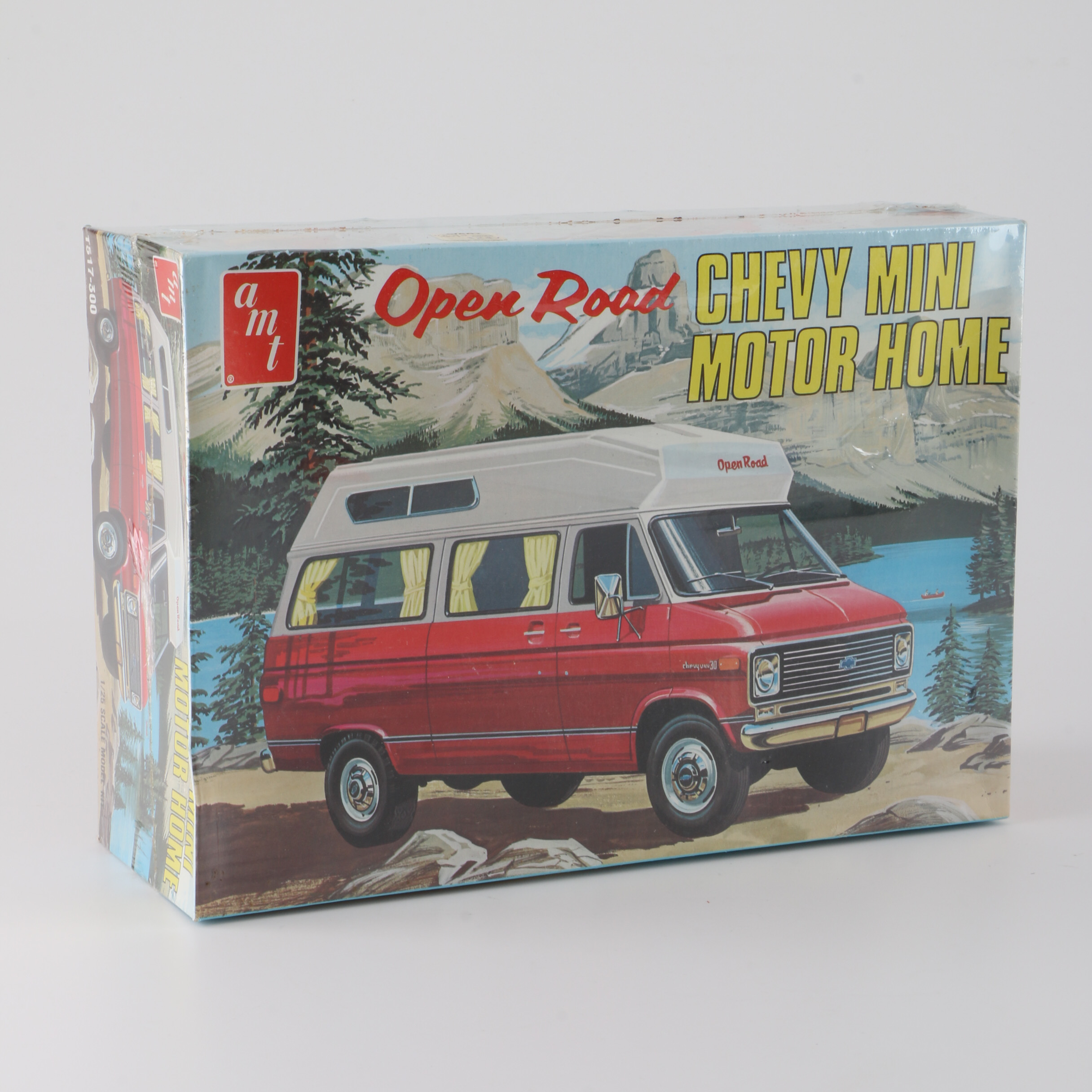 Open Road Chevy Mini Motor Home Model Kit