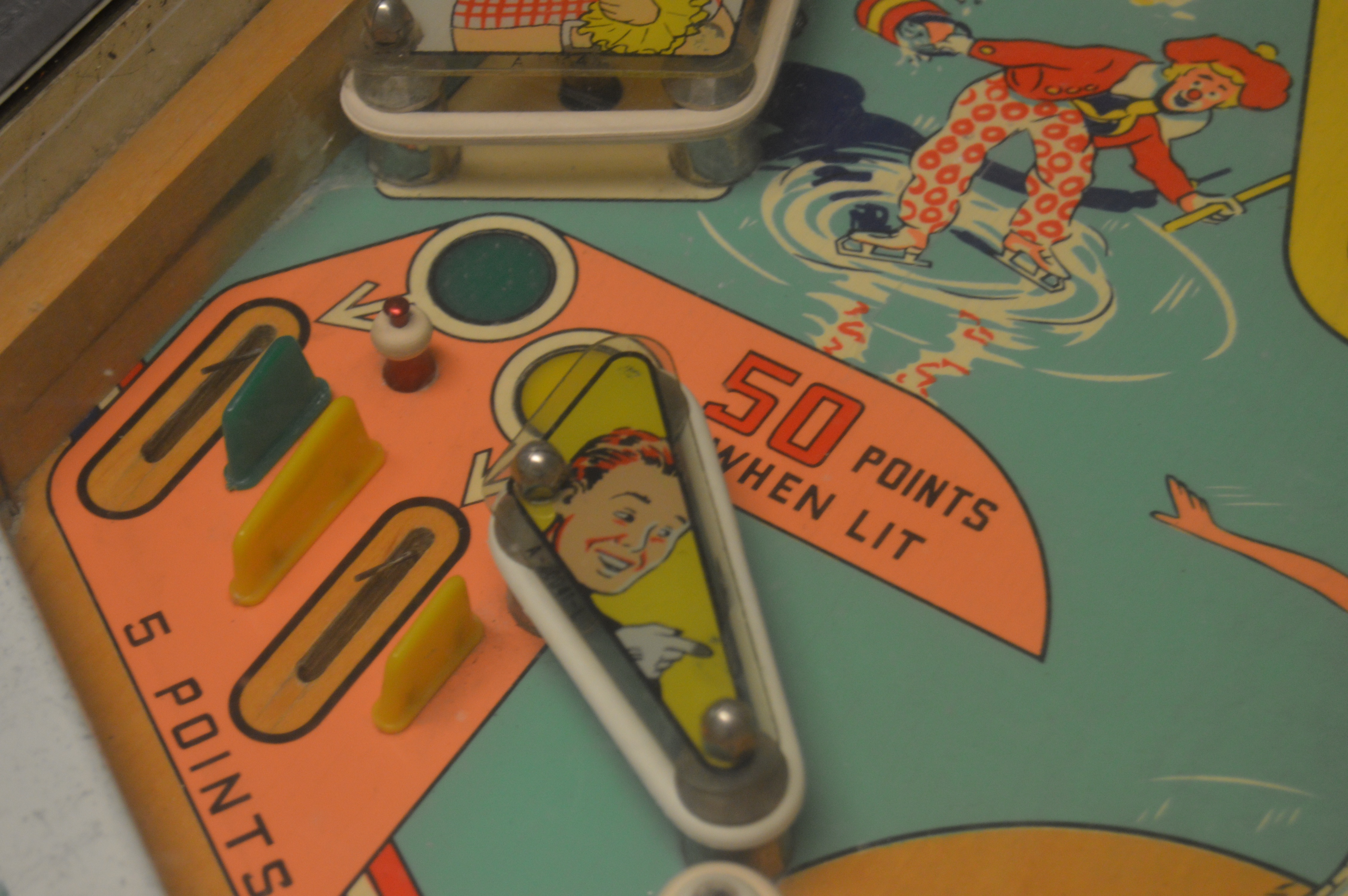 Vintage Gottlieb "Ice Revue" Pinball Machine
