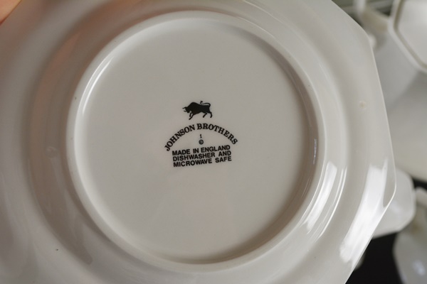 Johnson Bros. Ironstone "Heritage White" Dinnerware, Set of Eight