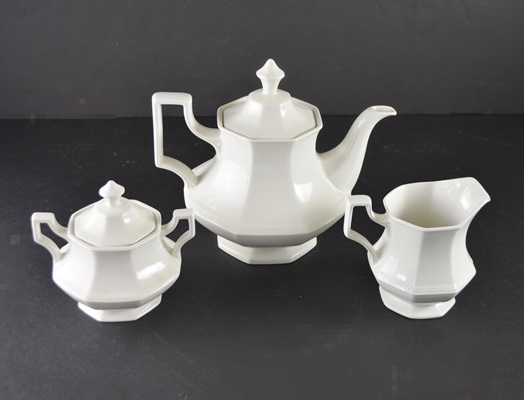 Johnson Bros. Ironstone "Heritage White" Dinnerware, Set of Eight