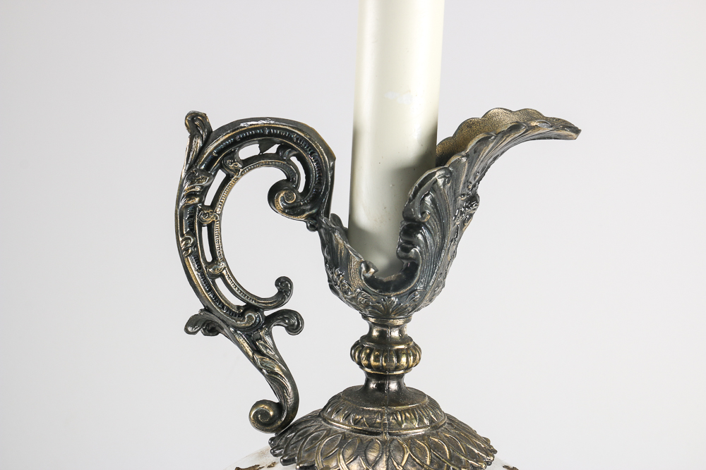 Vintage Milk Glass Table Lamp