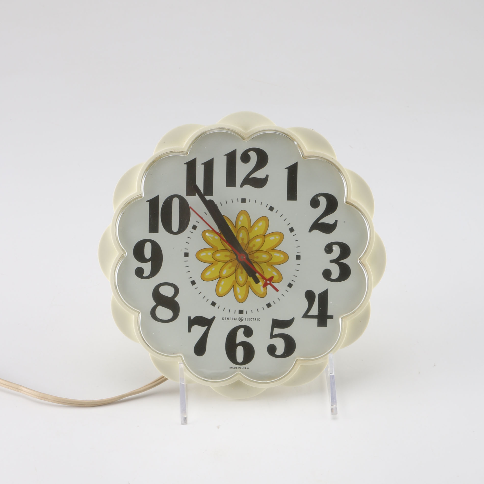 Vintage General Electric Kitchen Clock