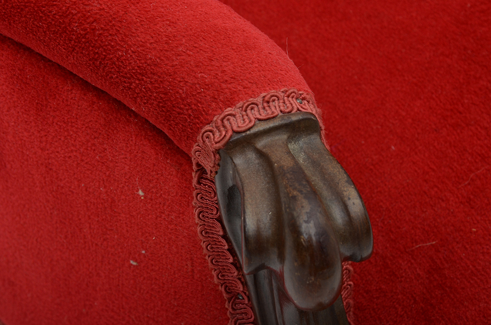 Victorian Style Loveseat in Red