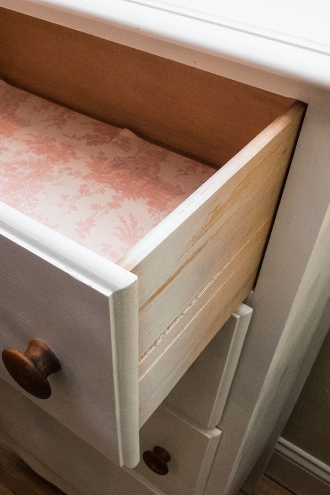 Oak Chest of Drawers