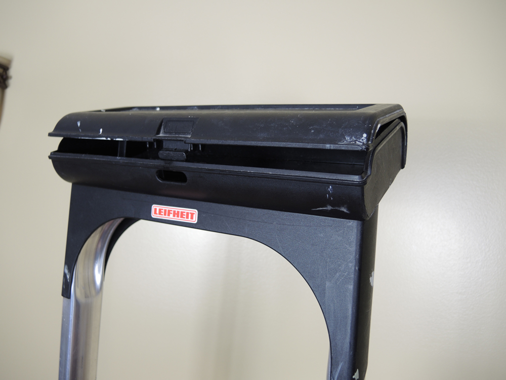 German LeifHeit 5' Aluminum Step Ladder