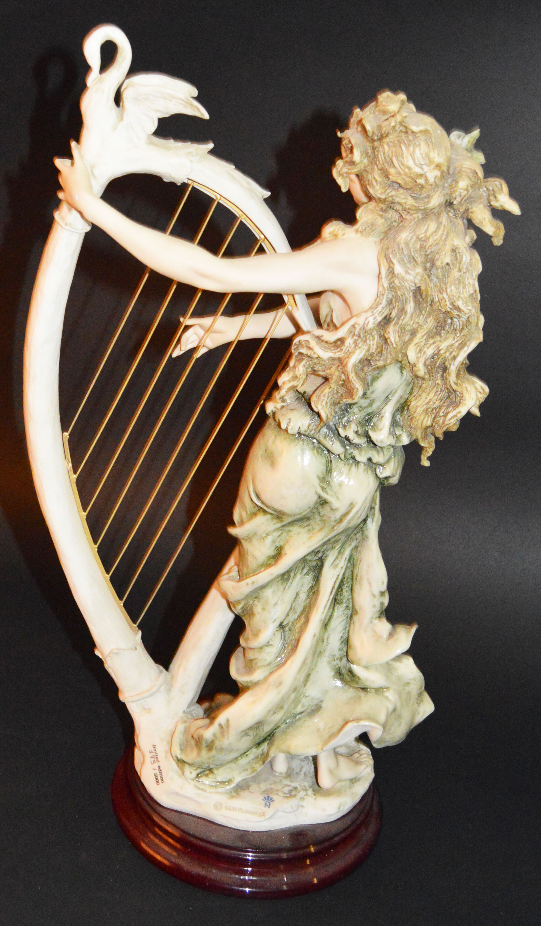 Giuseppe Armani Angelica Playing Harp Sculpture