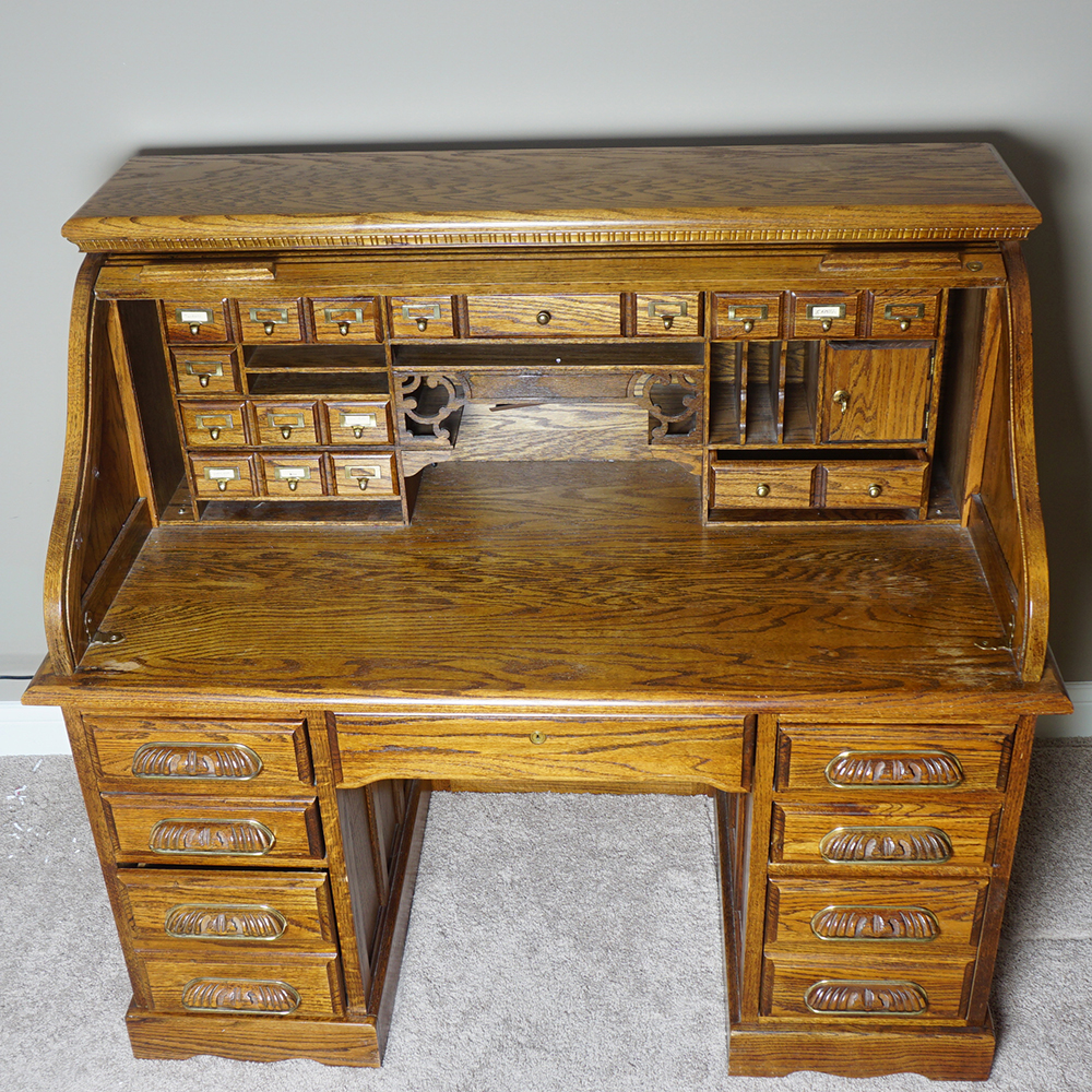 Oak creek by store riverside desk