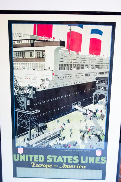 Patriotic Prints and Framed Flags