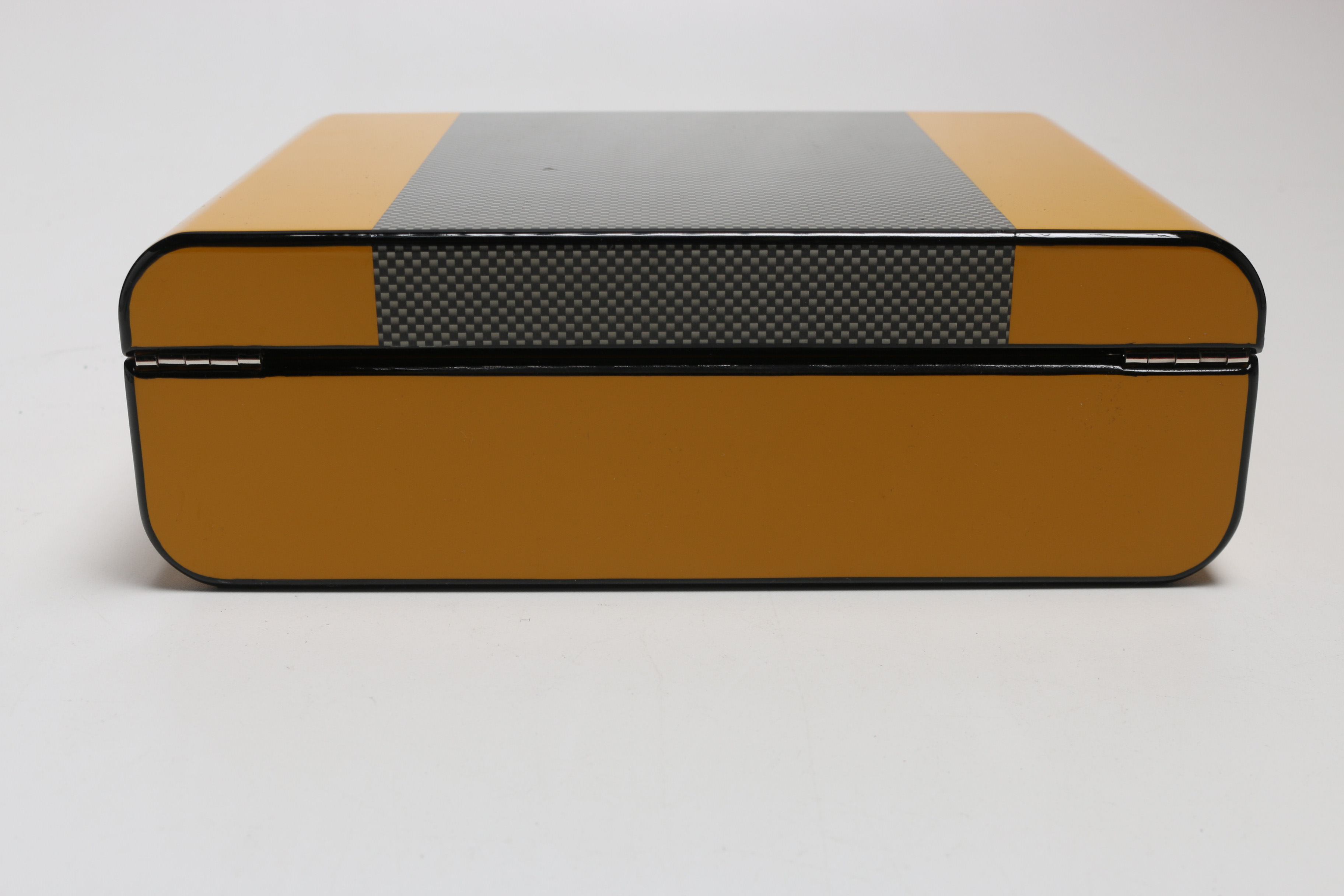 Bey Berk Yellow Cigar Humidor