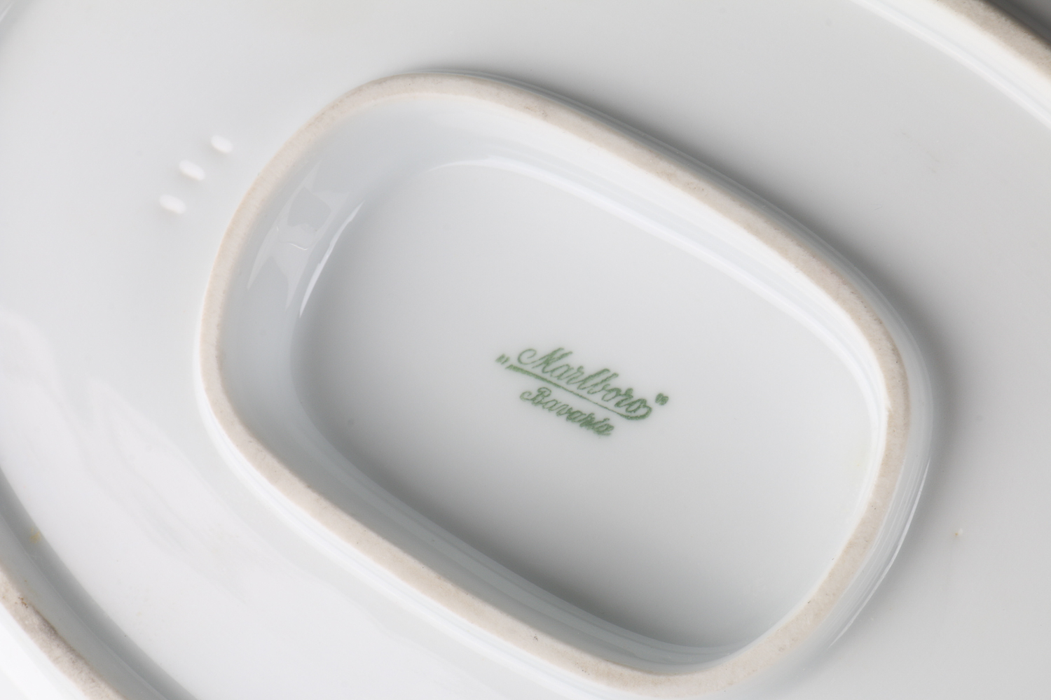 Marlboro Gravy Boat and Meito China Serving Platter