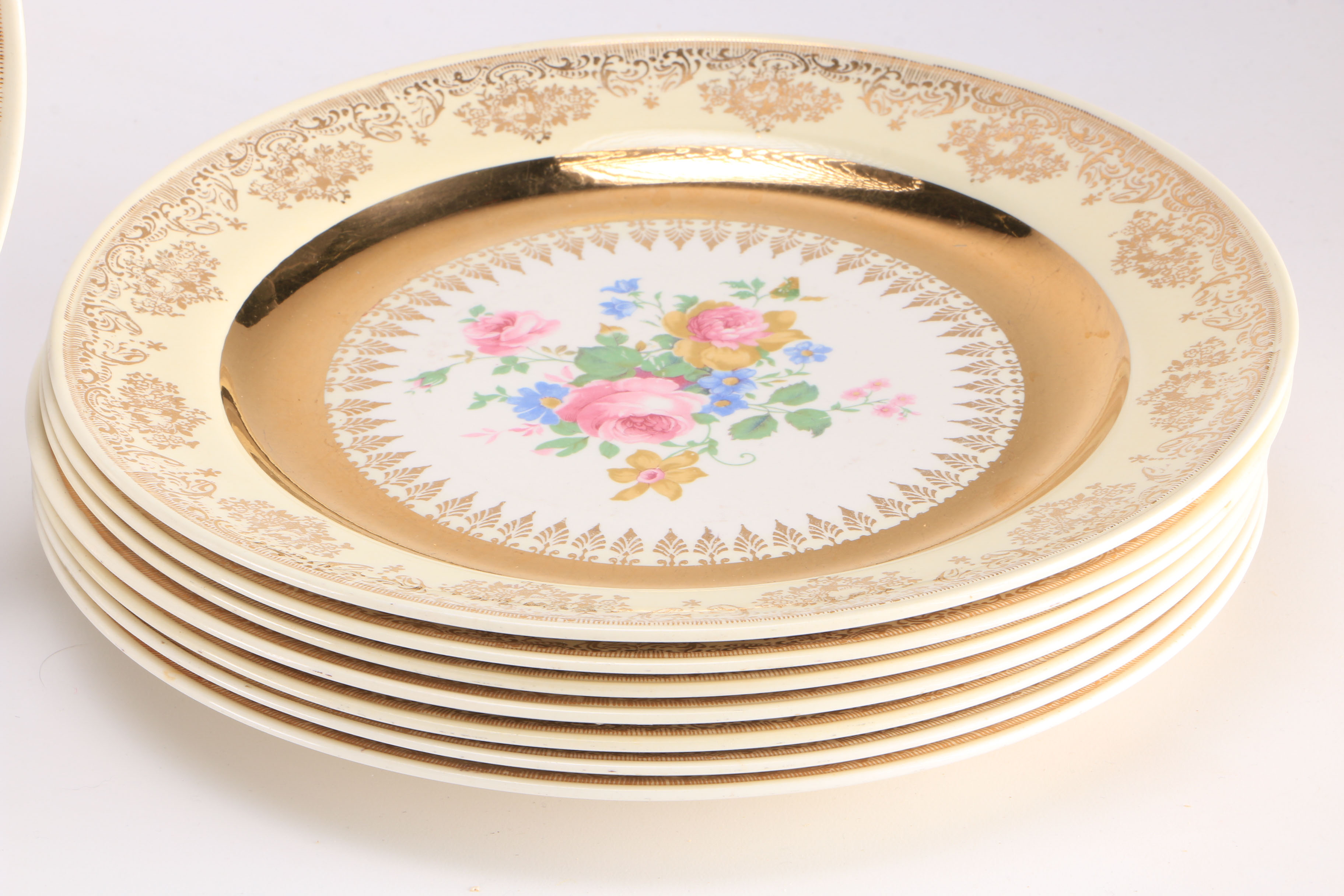 1945 Homer Laughlin "Eggshell Nautilus" China