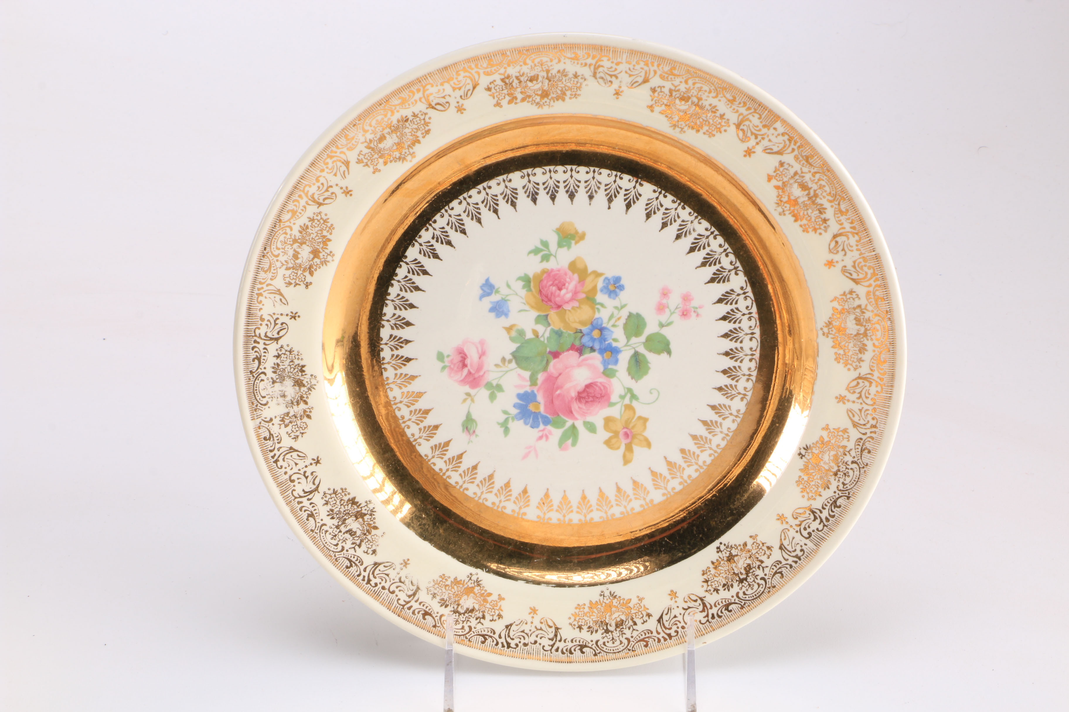 1945 Homer Laughlin "Eggshell Nautilus" China