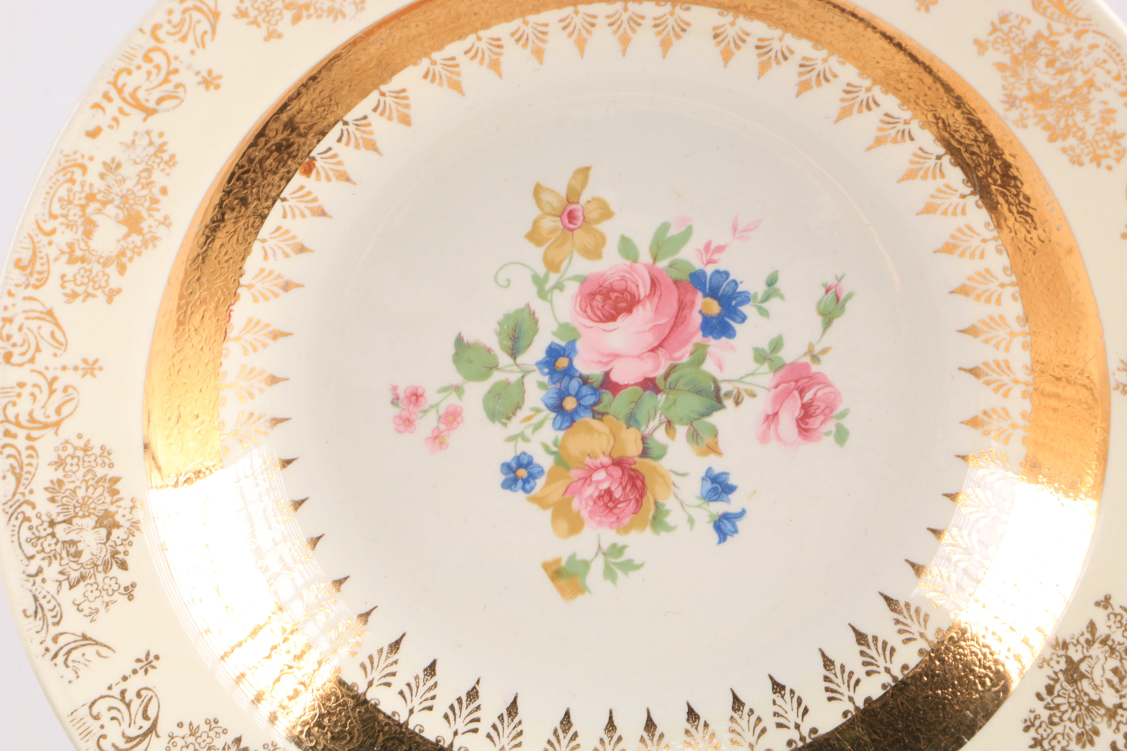 1945 Homer Laughlin "Eggshell Nautilus" China