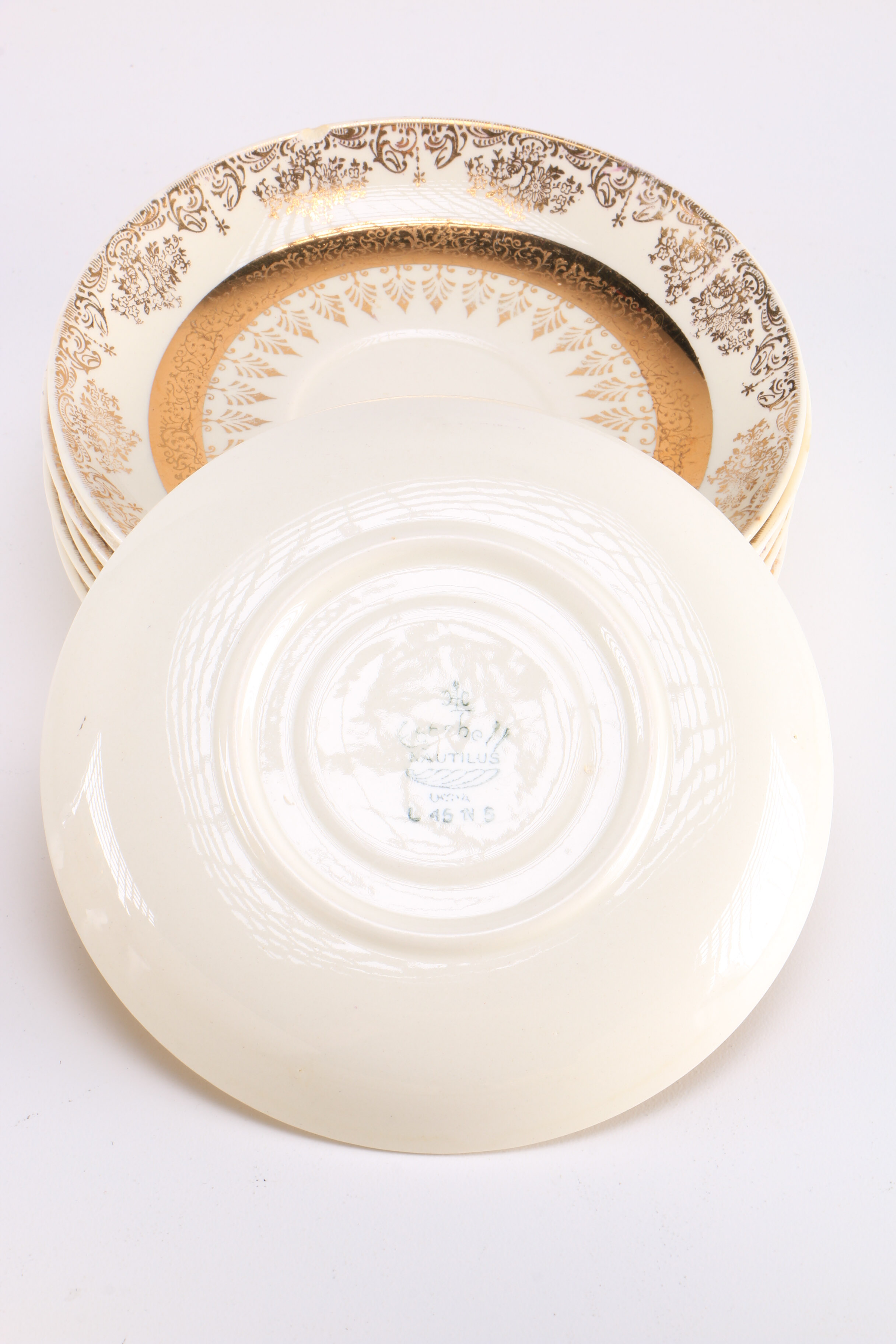 1945 Homer Laughlin "Eggshell Nautilus" China