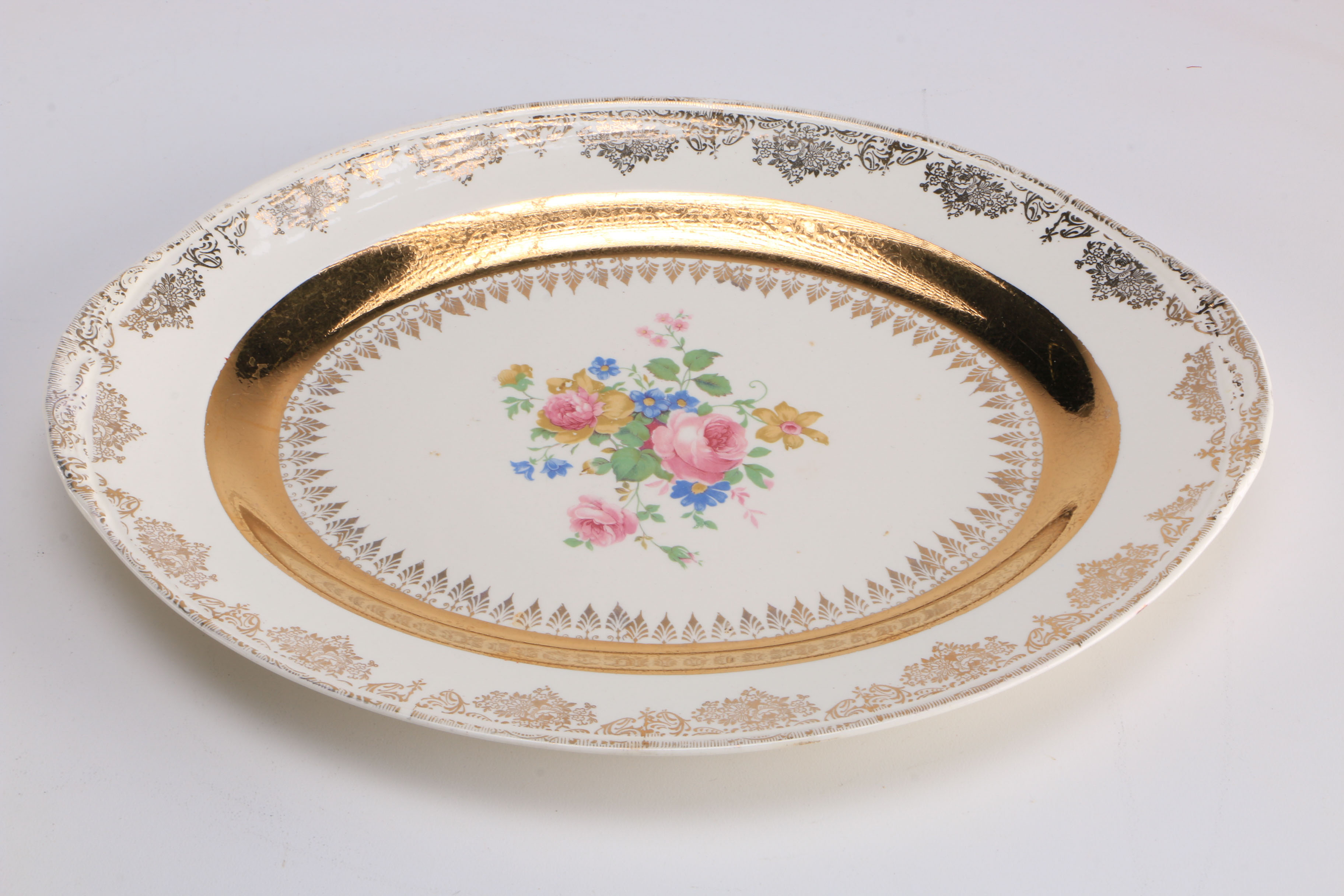 1945 Homer Laughlin "Eggshell Nautilus" China