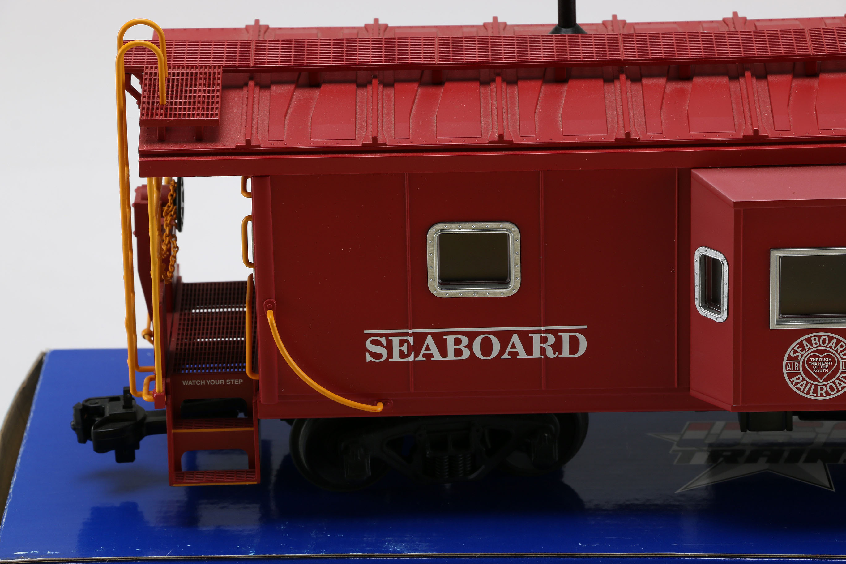 G-Gauge Usa Trains Seaboard Bay Window Caboose