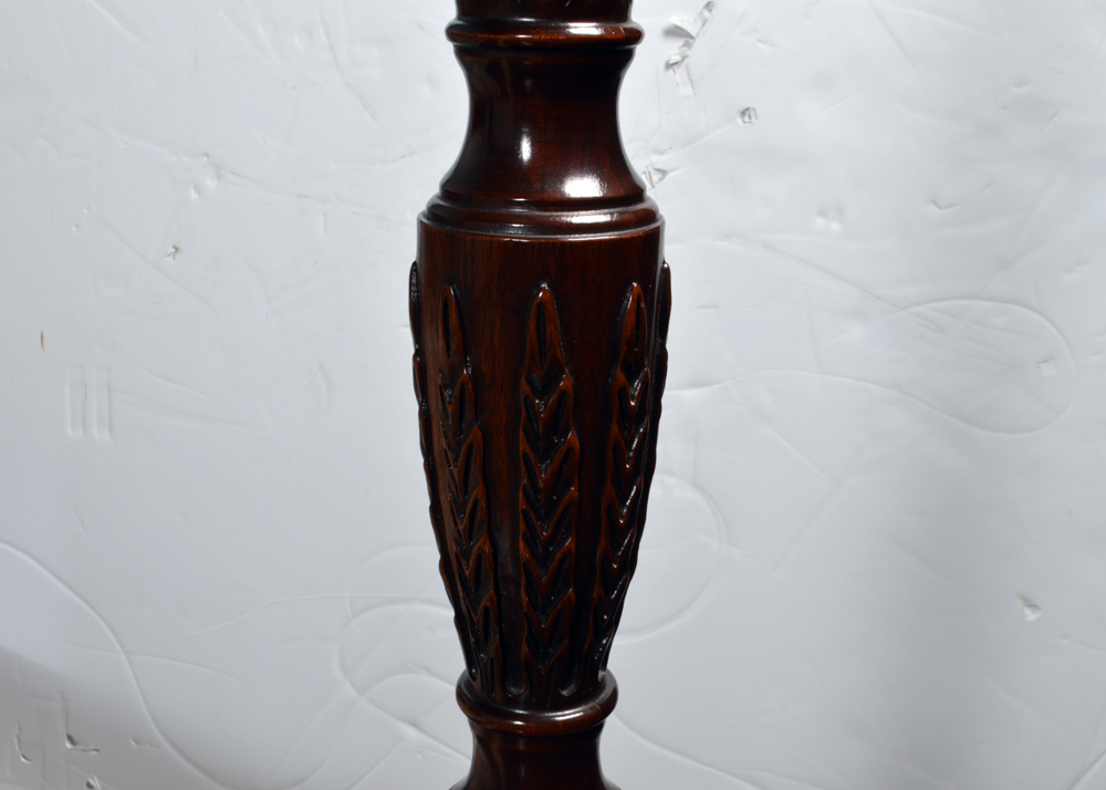 White of Mebane Queen Size Mahogany Canopy Bed with Step Stool