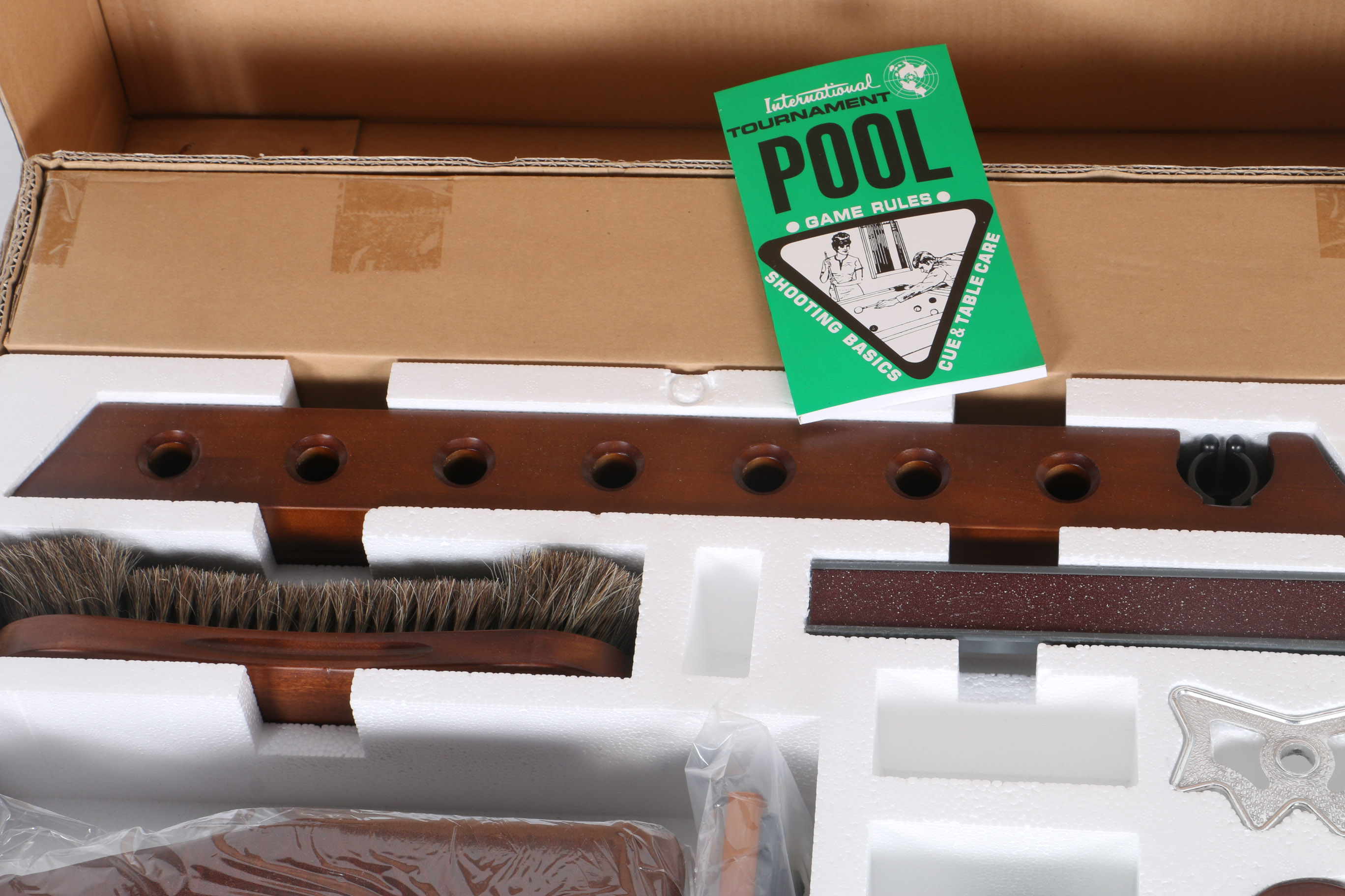 Liberty Billiards Platinum Professional Billiard Set