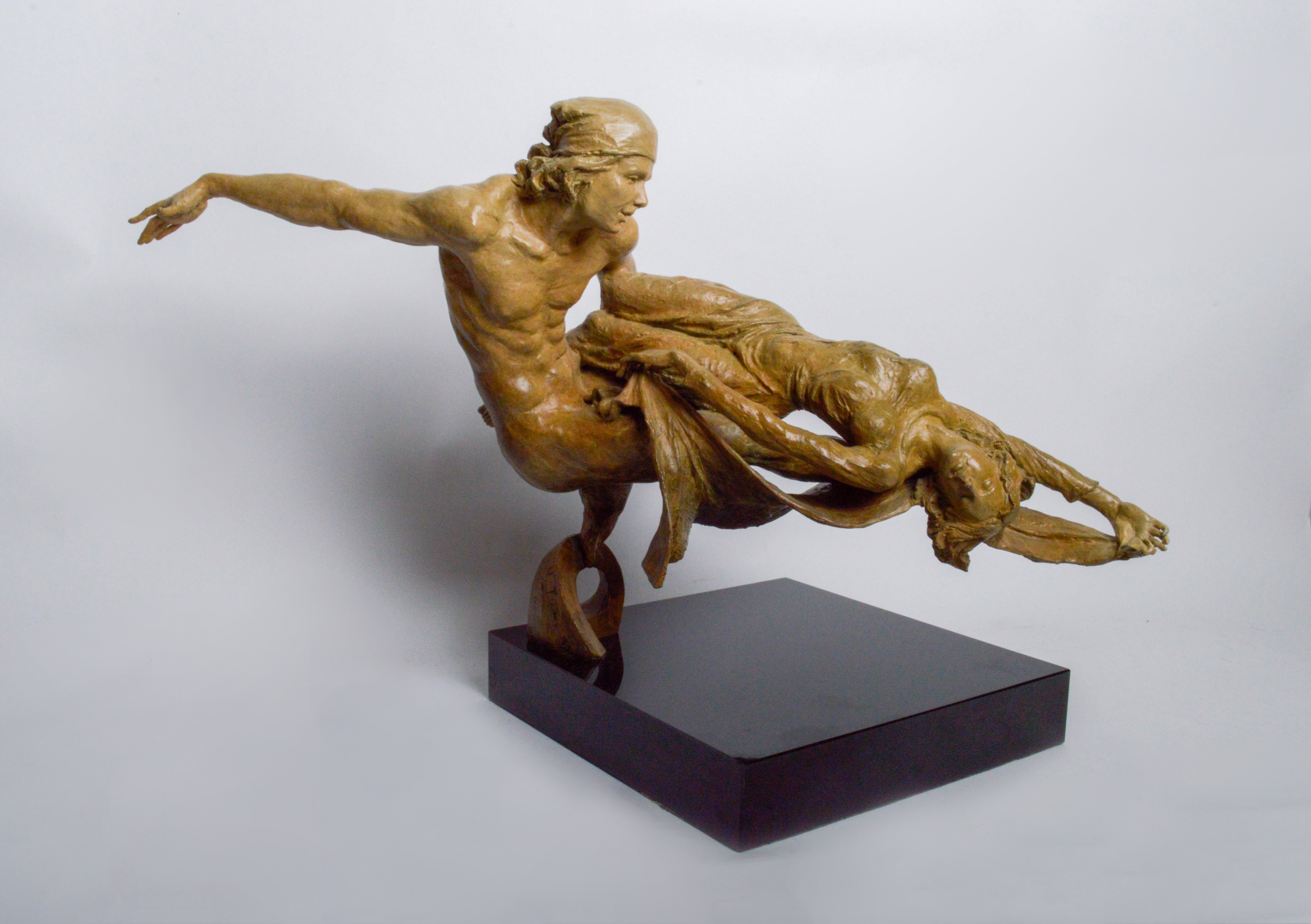 Tuan Nguyen Bronze Sculpture "Rendezvous Heroic"