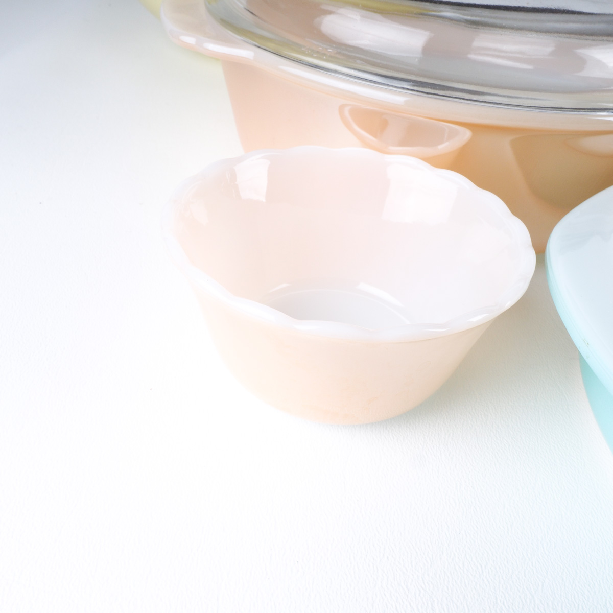 Vintage Cookware from Pyrex and Anchor Hocking