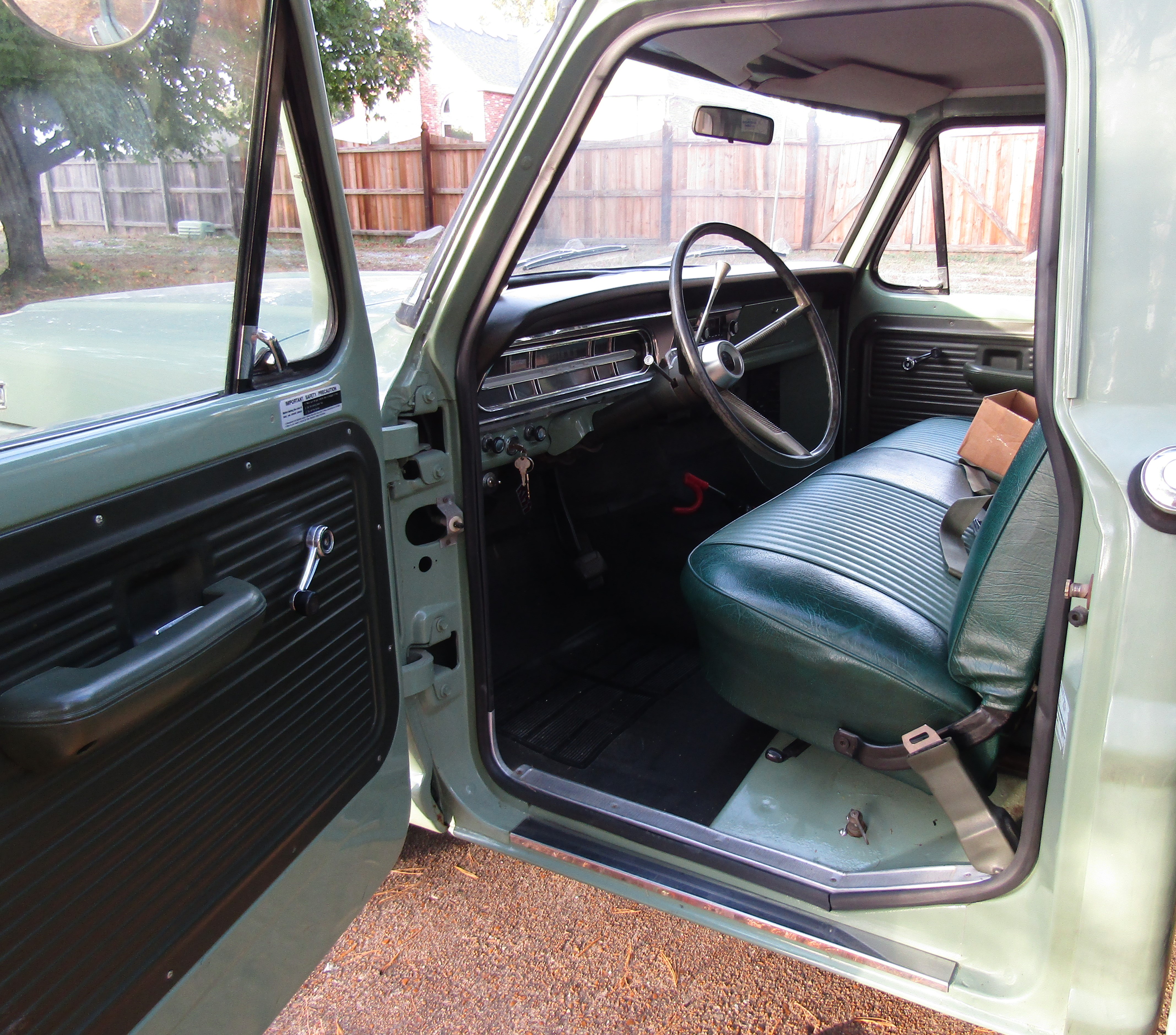 1970 Ford 250 Camper Special