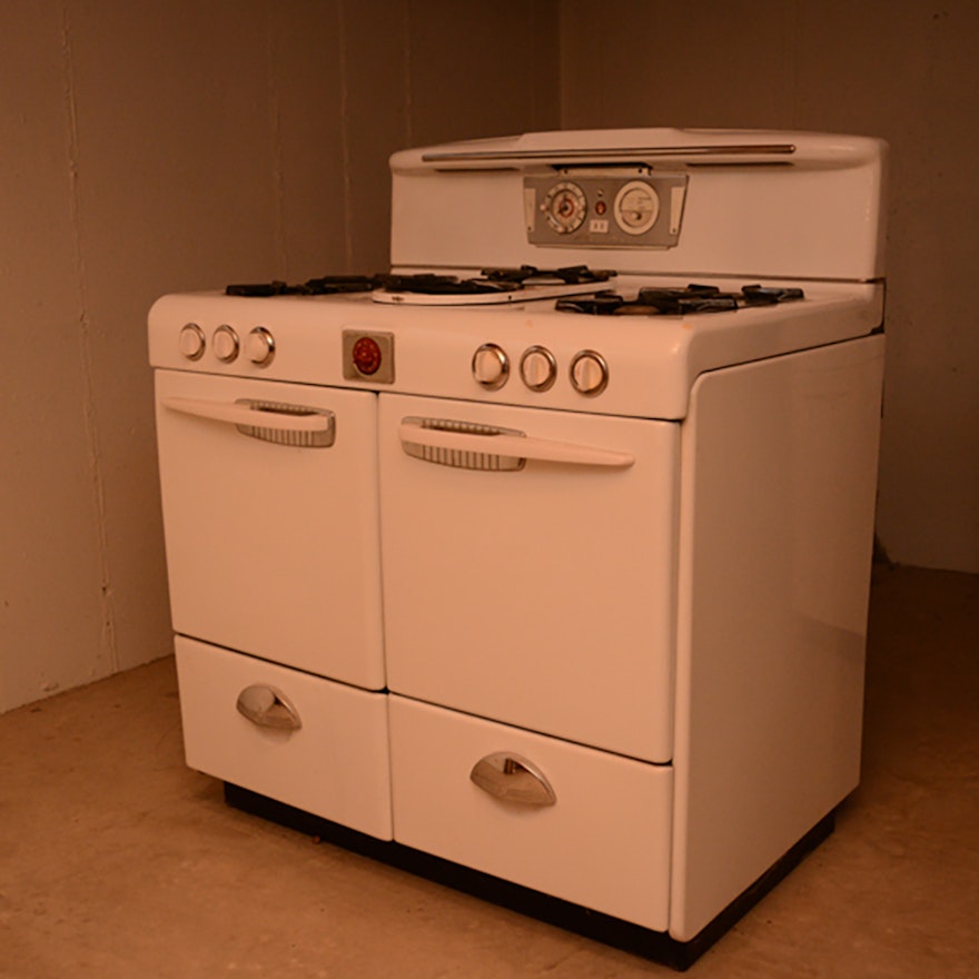 Vintage Circa 1940 Magic Chef Stove