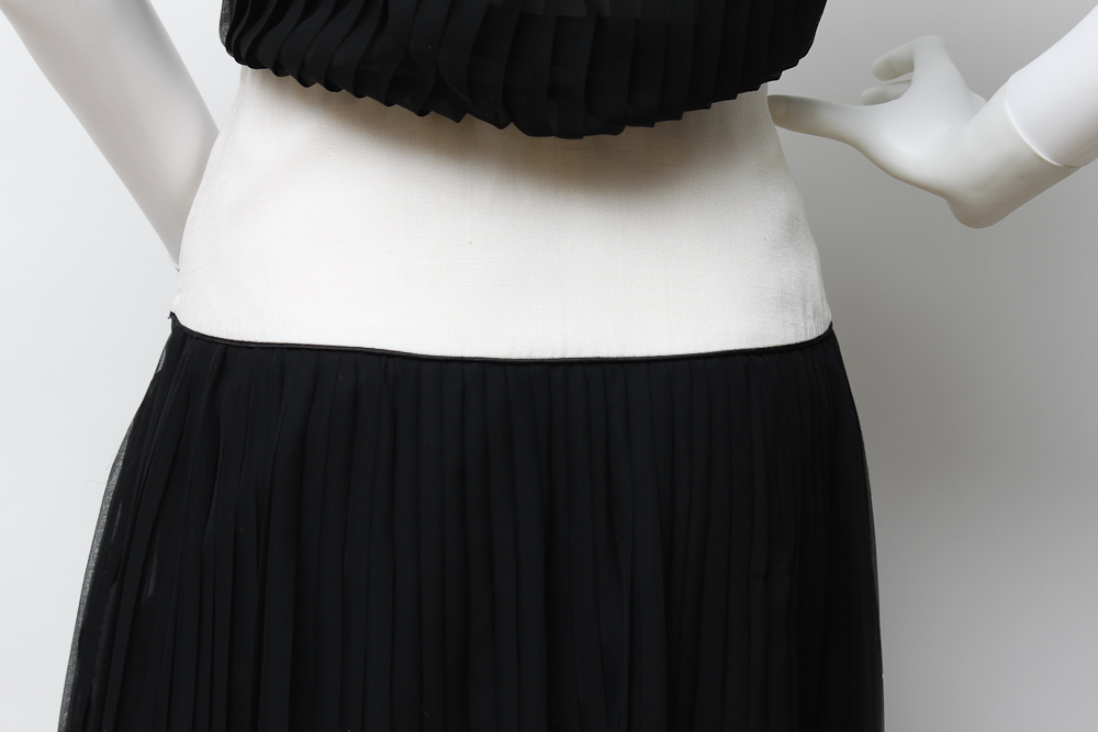 Vintage 1940's Silk Mary McFadden Pleated Couture Dress